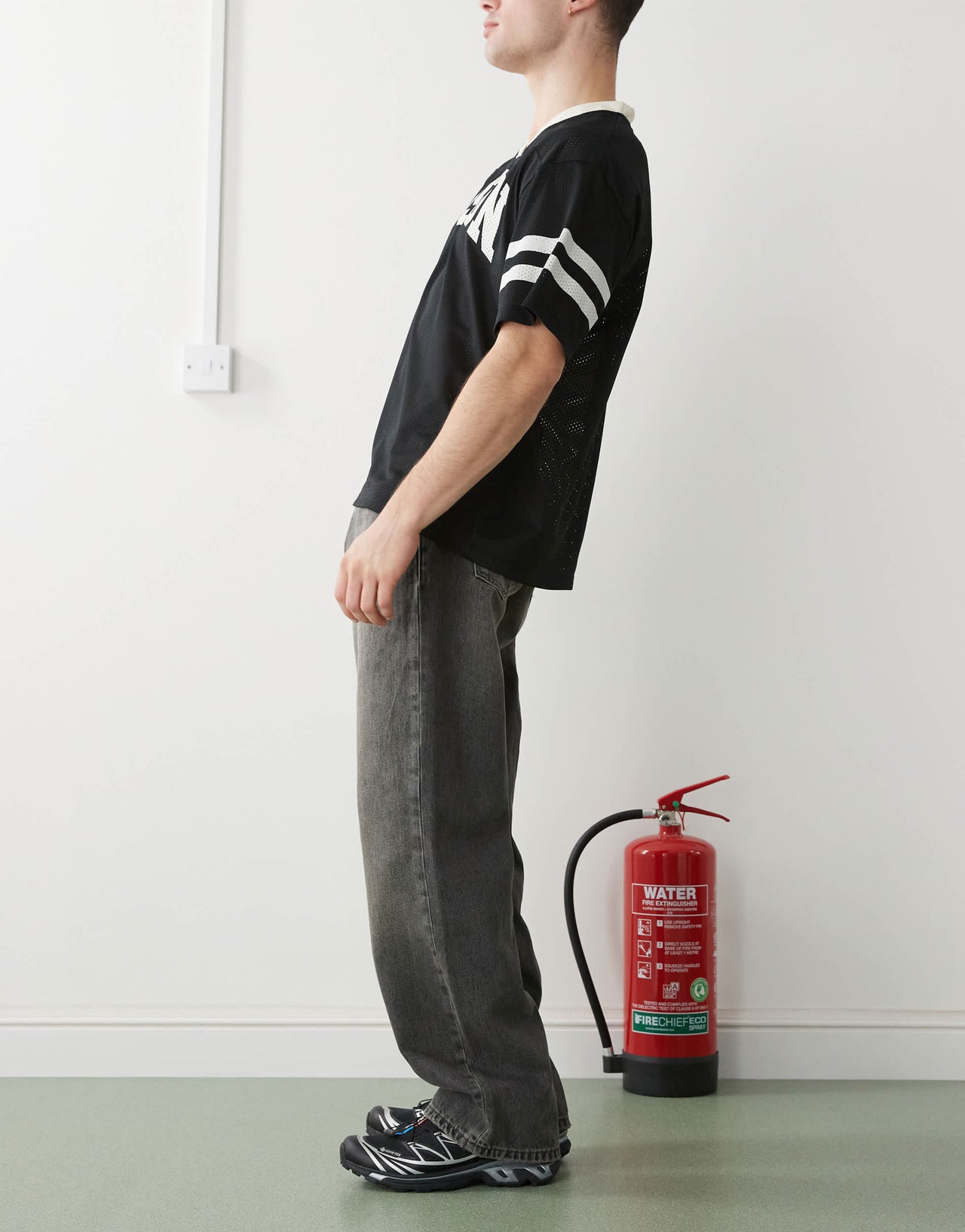 Dr Denim Omar wide relaxed fit straight leg jeans in mid grey used