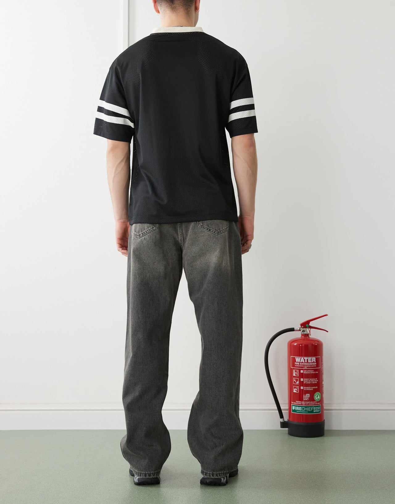 Dr Denim Omar wide relaxed fit straight leg jeans in mid grey used