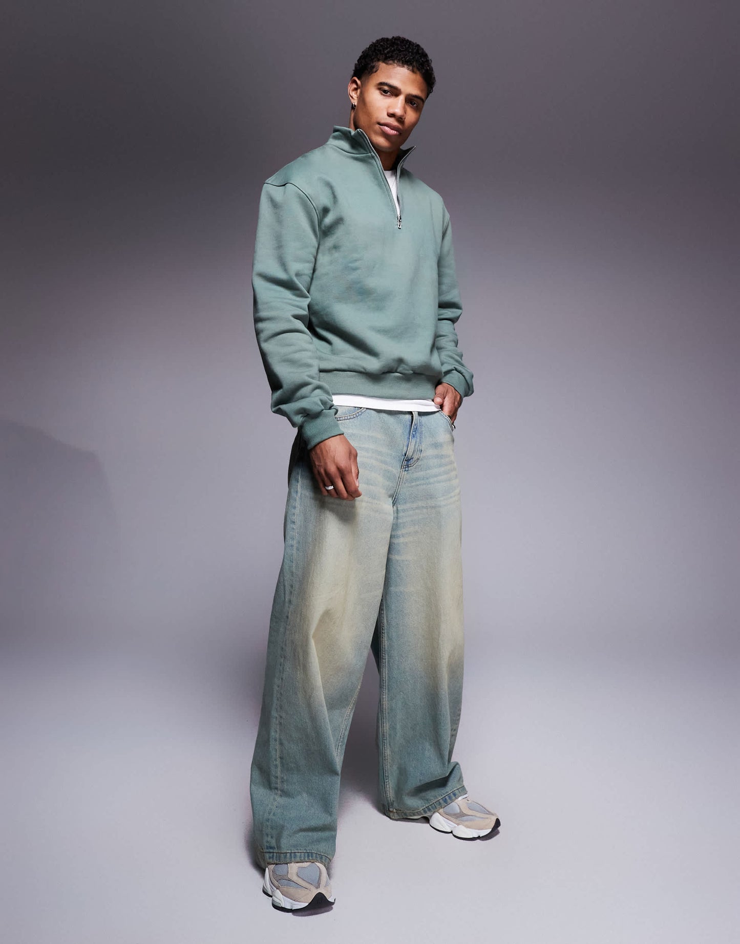 ASOS DESIGN premium heavyweight boxy oversized quarter zip sweatshirt 400gsm in mid green - KHAKI