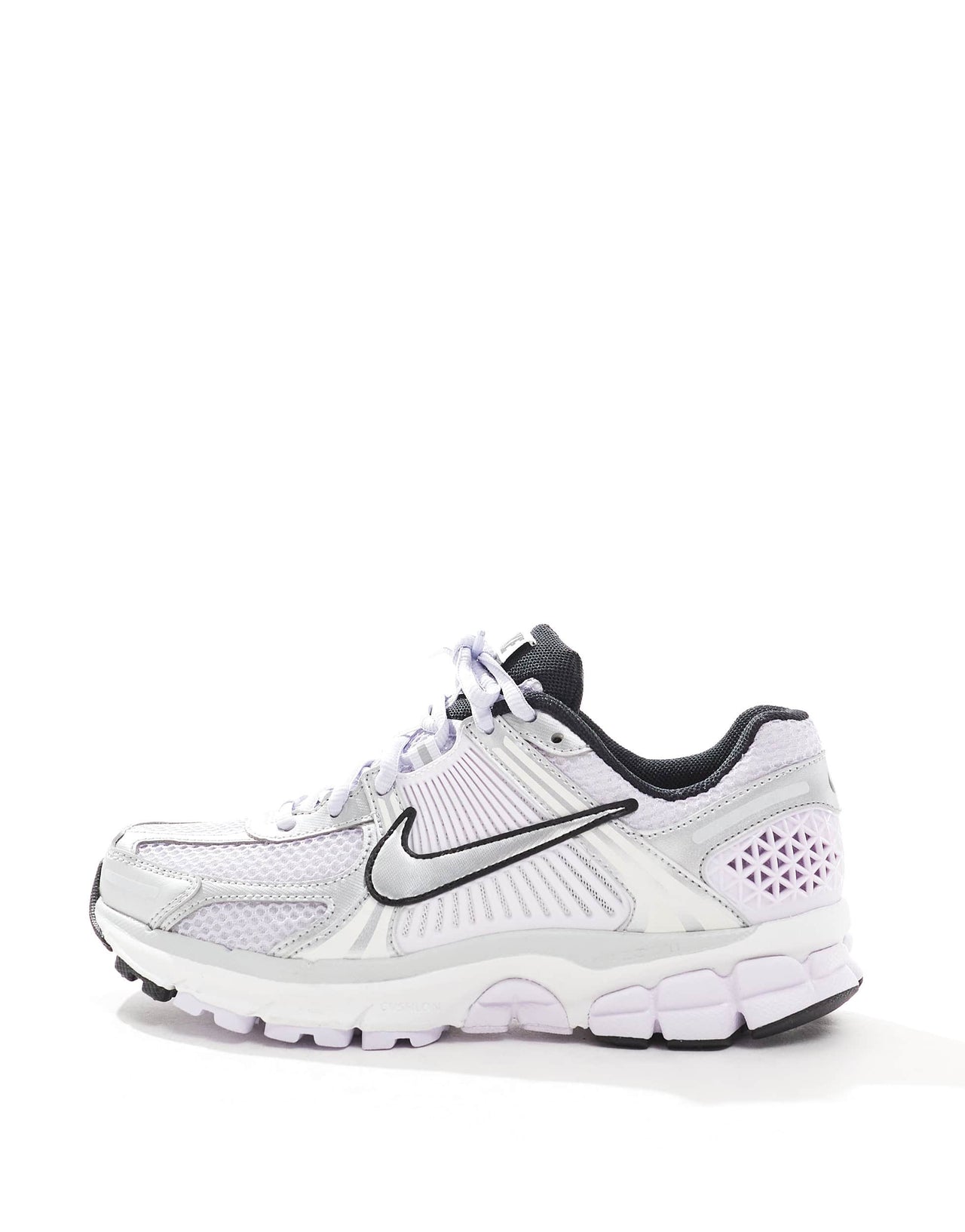 Nike Zoom Vomero 5 trainers in purple and white