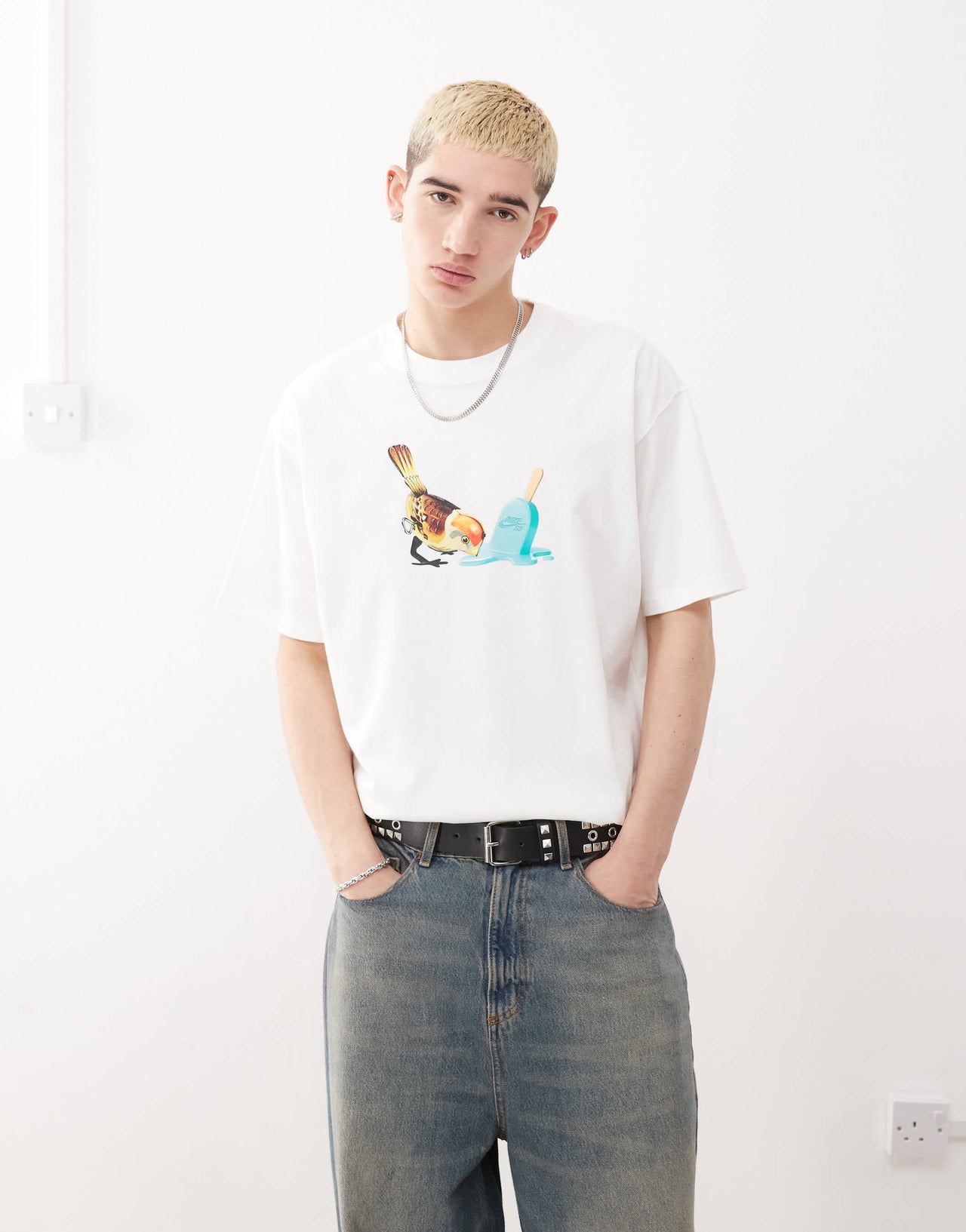 Nike SB graphic t-shirt in white