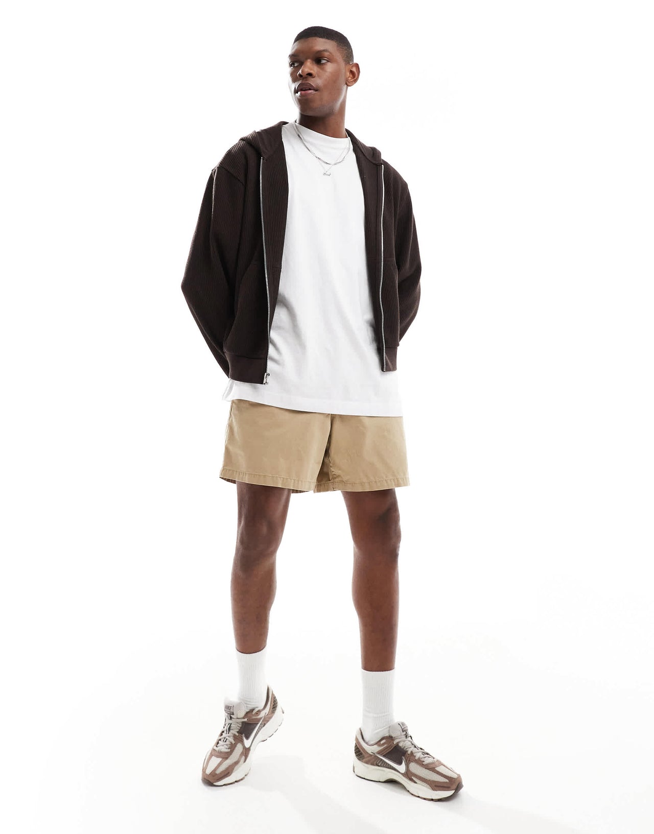 Nike Club washed chino shorts in beige