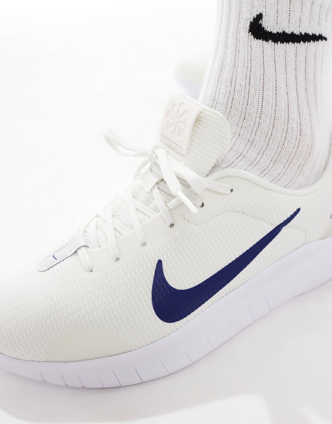 Nike Training Flex Experience RN 12 trainers in off white