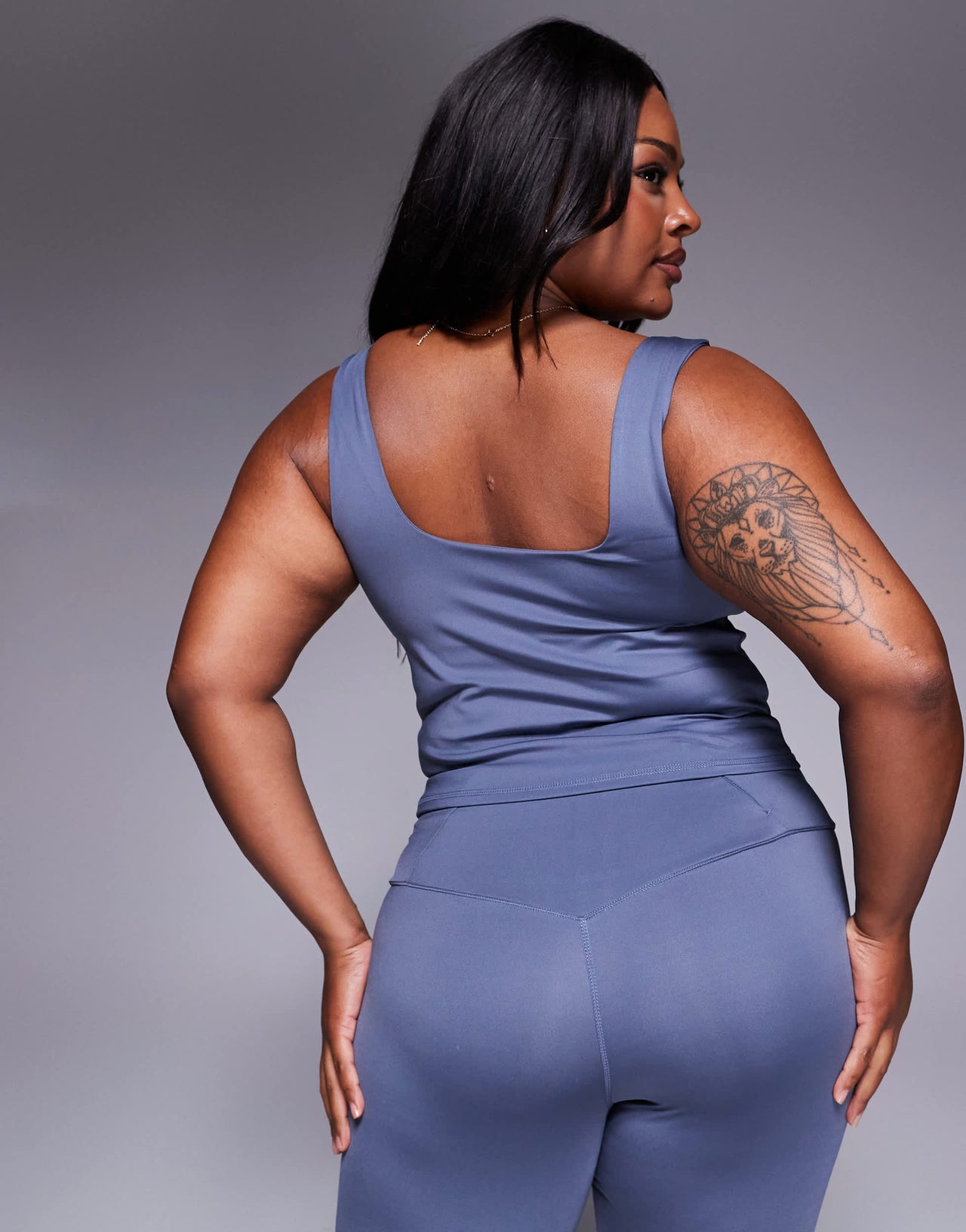 4505 Curve square neck vest with inner bra in cornflower