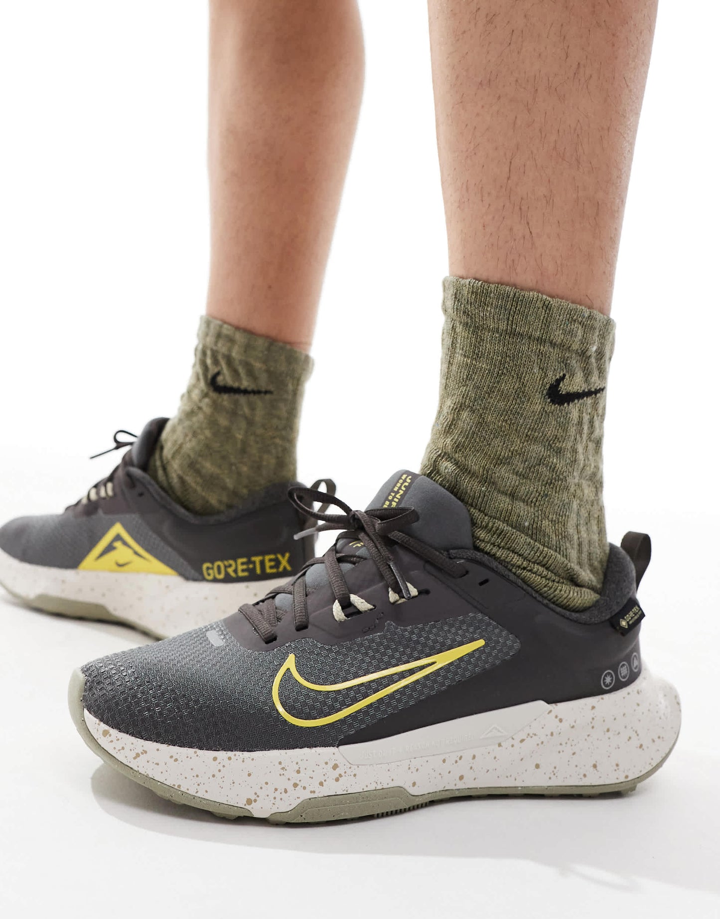 Nike Running Juniper Trail 2 Gore-TEX trainers in dark grey