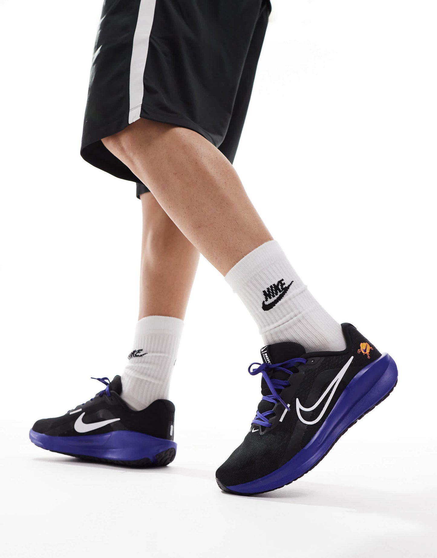 Nike Running Downshifter 13 trainers in black and purple