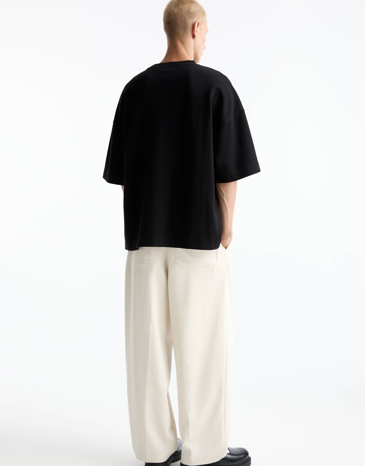 Pull&Bear premium boxy t-shirt in black
