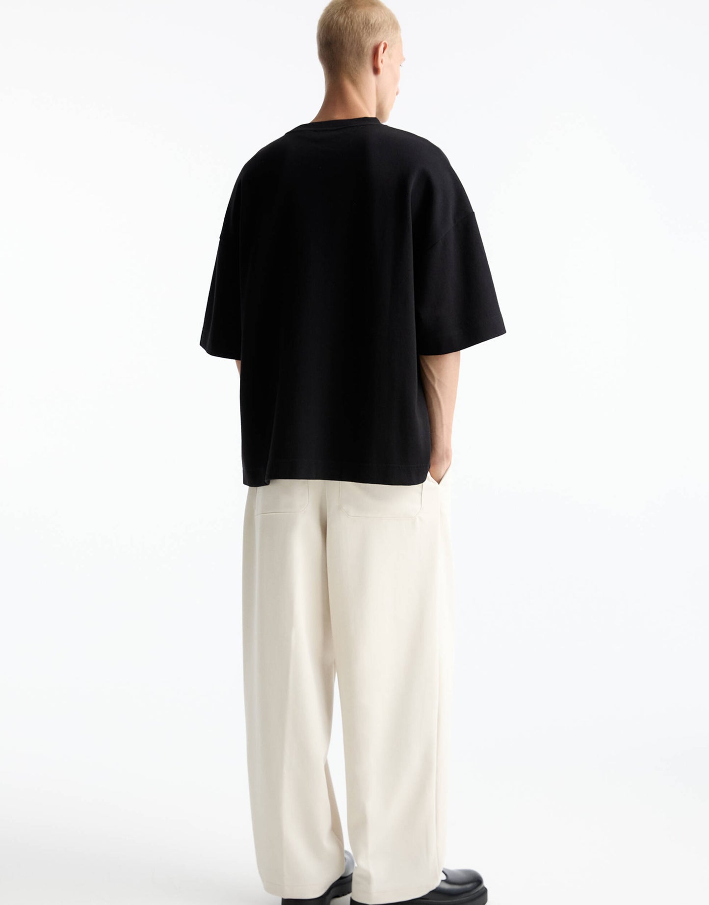 Pull&Bear premium boxy t-shirt in black