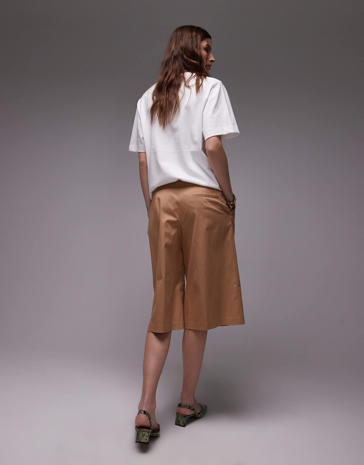 Topshop longline 3/4 length double pleat short in camel