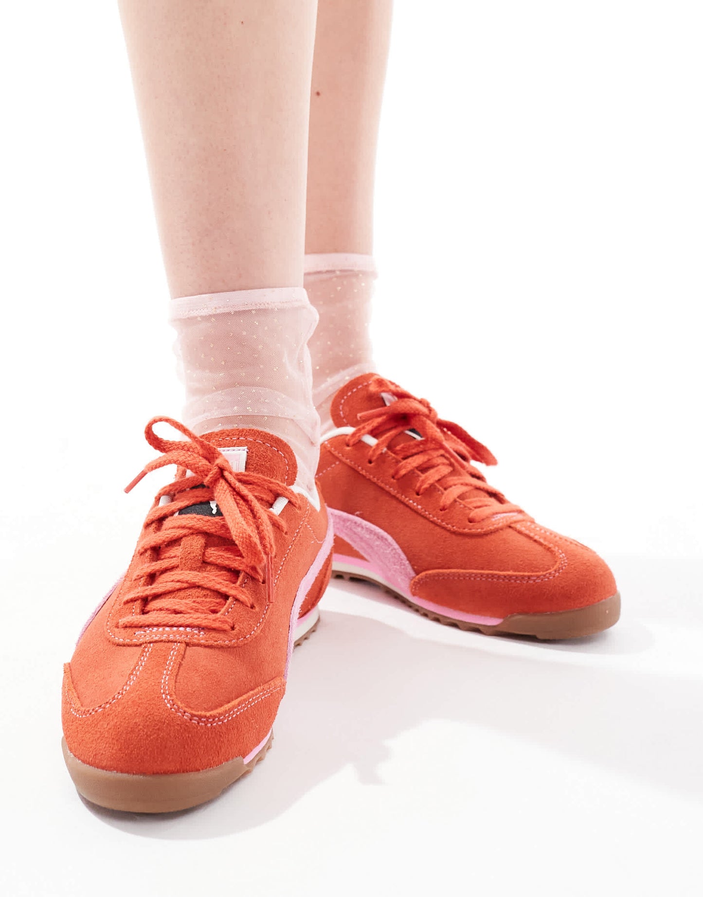 Puma Arizona trainers in red & pink