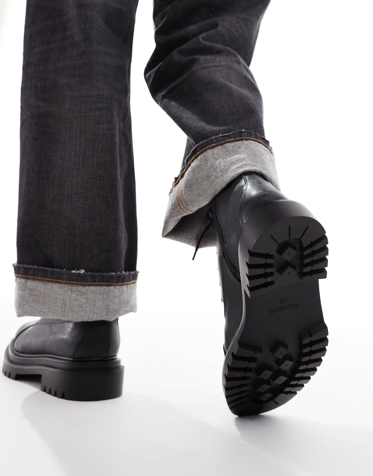Pull&Bear lace up boots in black