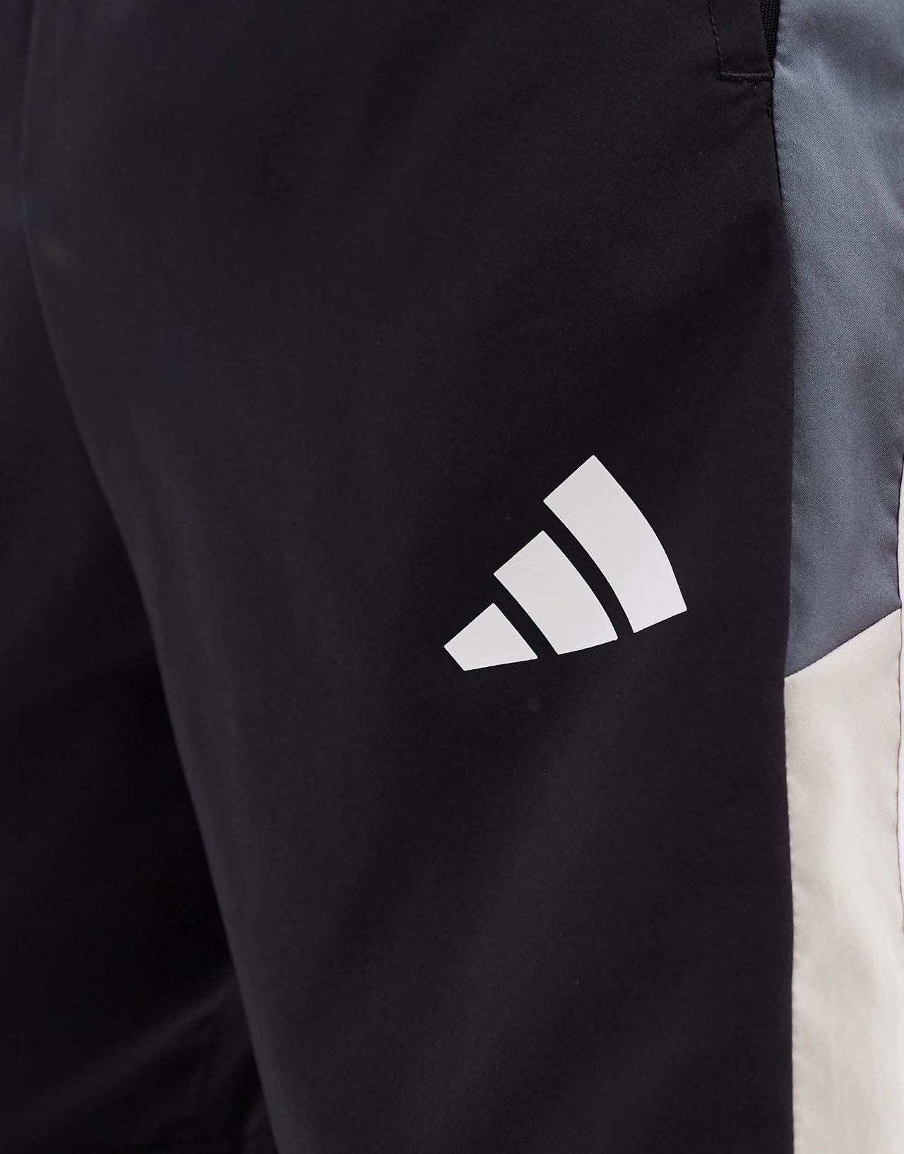 adidas Training Essentials 3 stripe shorts in black and grey block