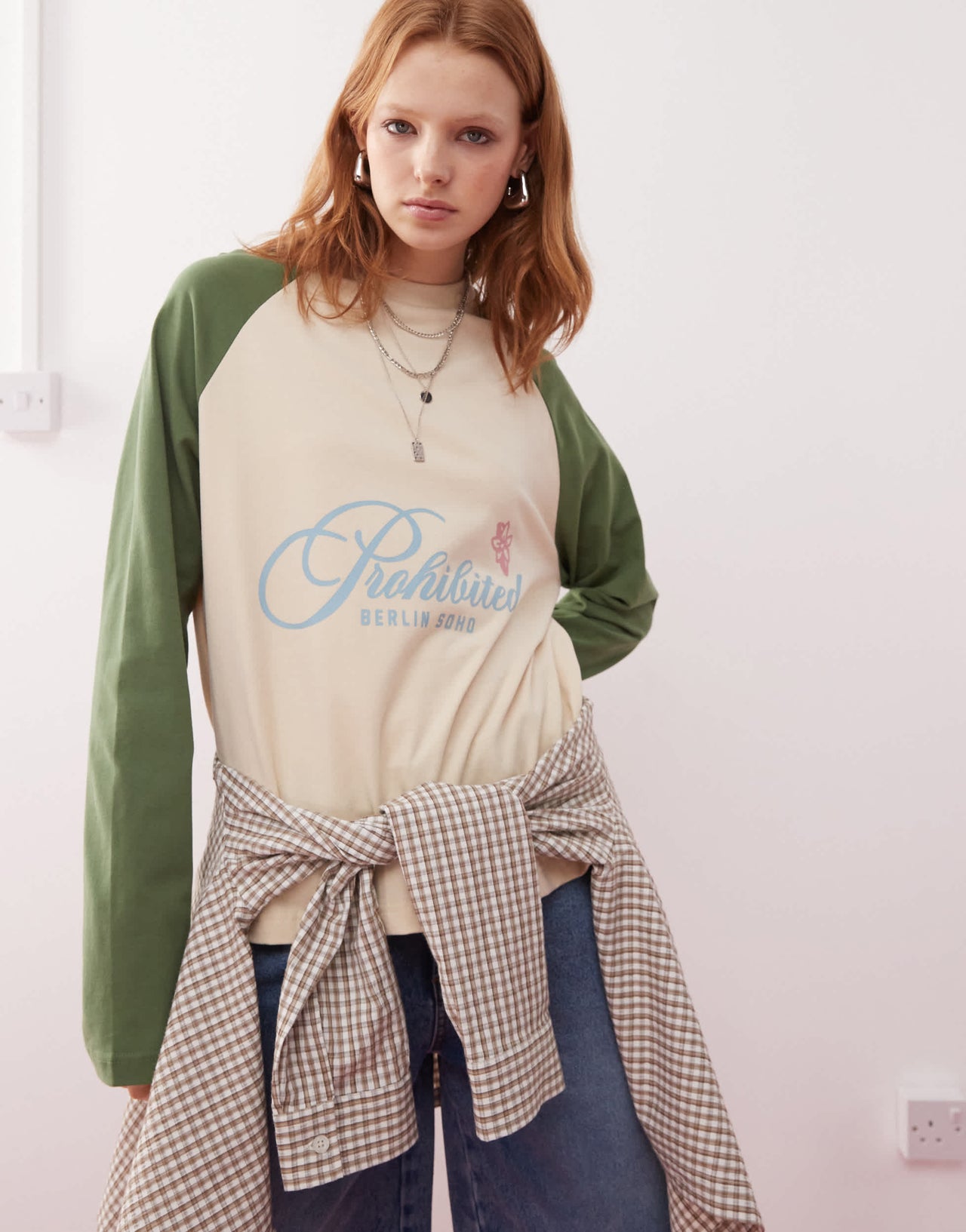 Prohibited rosi raglan vintage long sleeve t-shirt in green