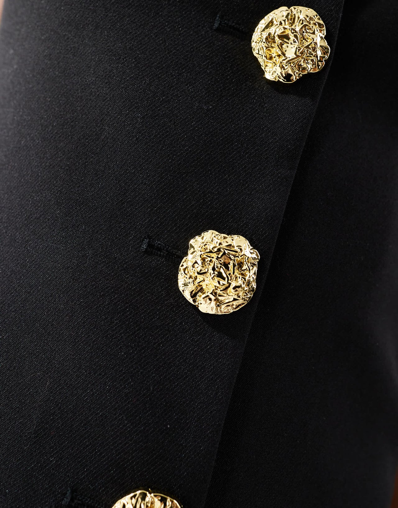 4th & Reckless tailored bandeau split front gold button top in black