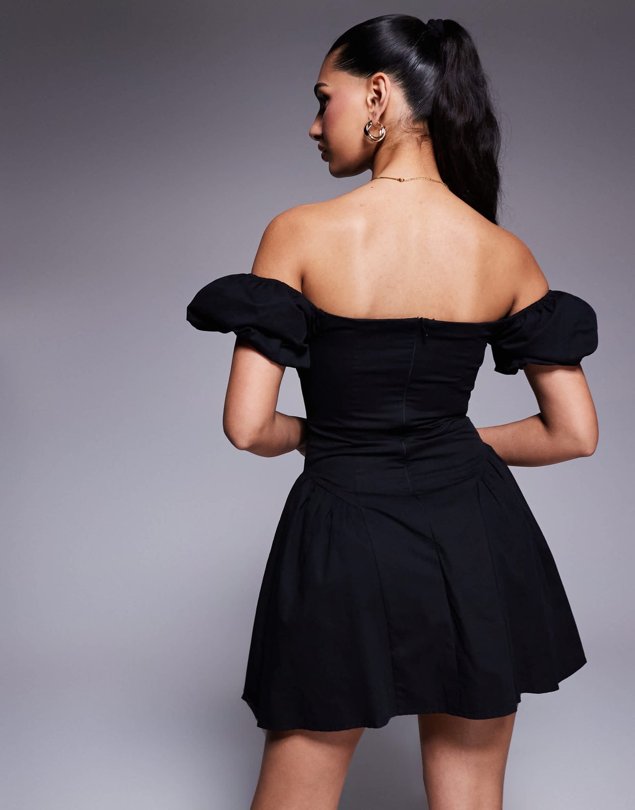 Kaiia exclusive cotton rich poplin puff sleeve hip pleat detail mini dress in black