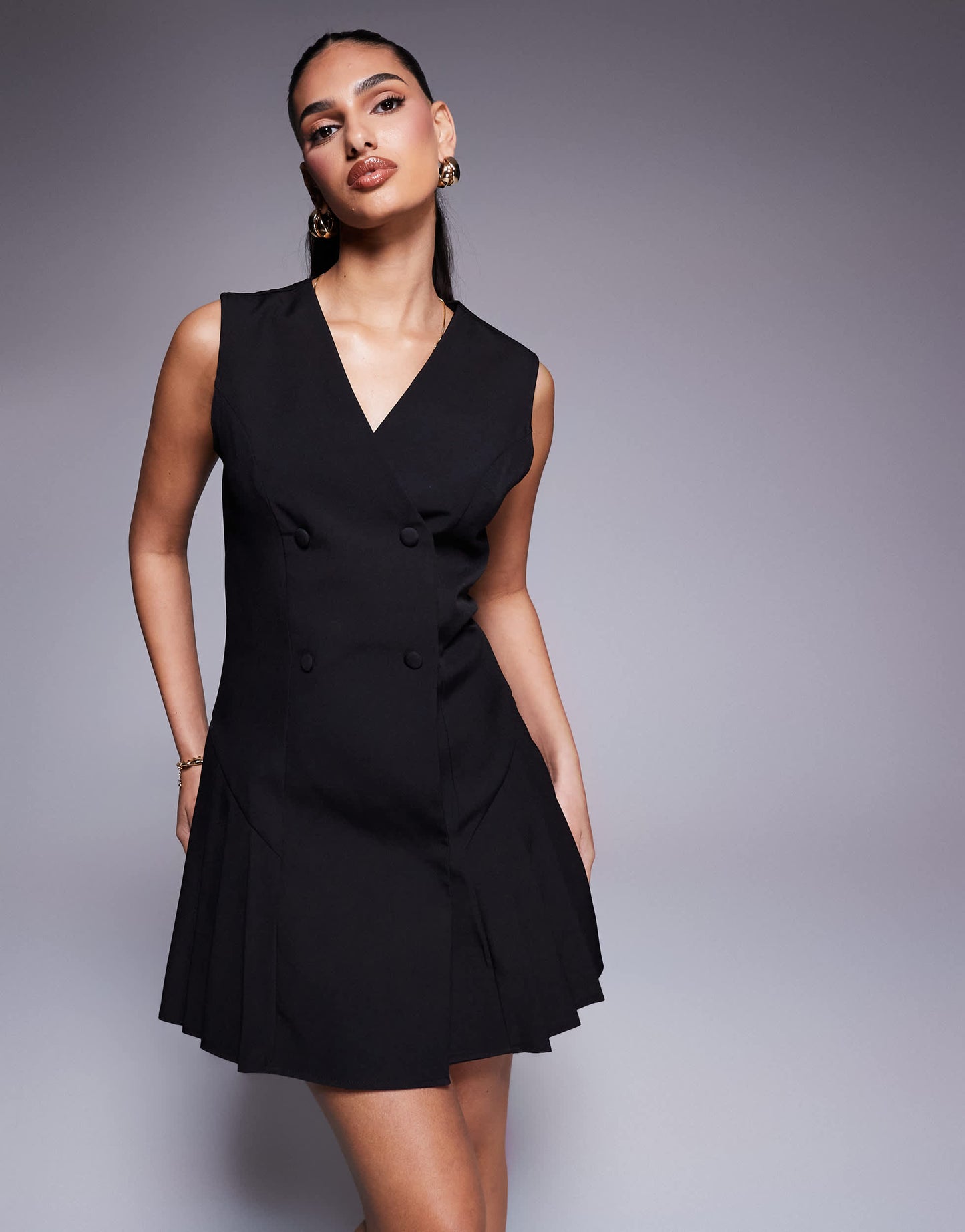 Kaiia exclusive tailored sleeveless button front pleat hem mini dress in black