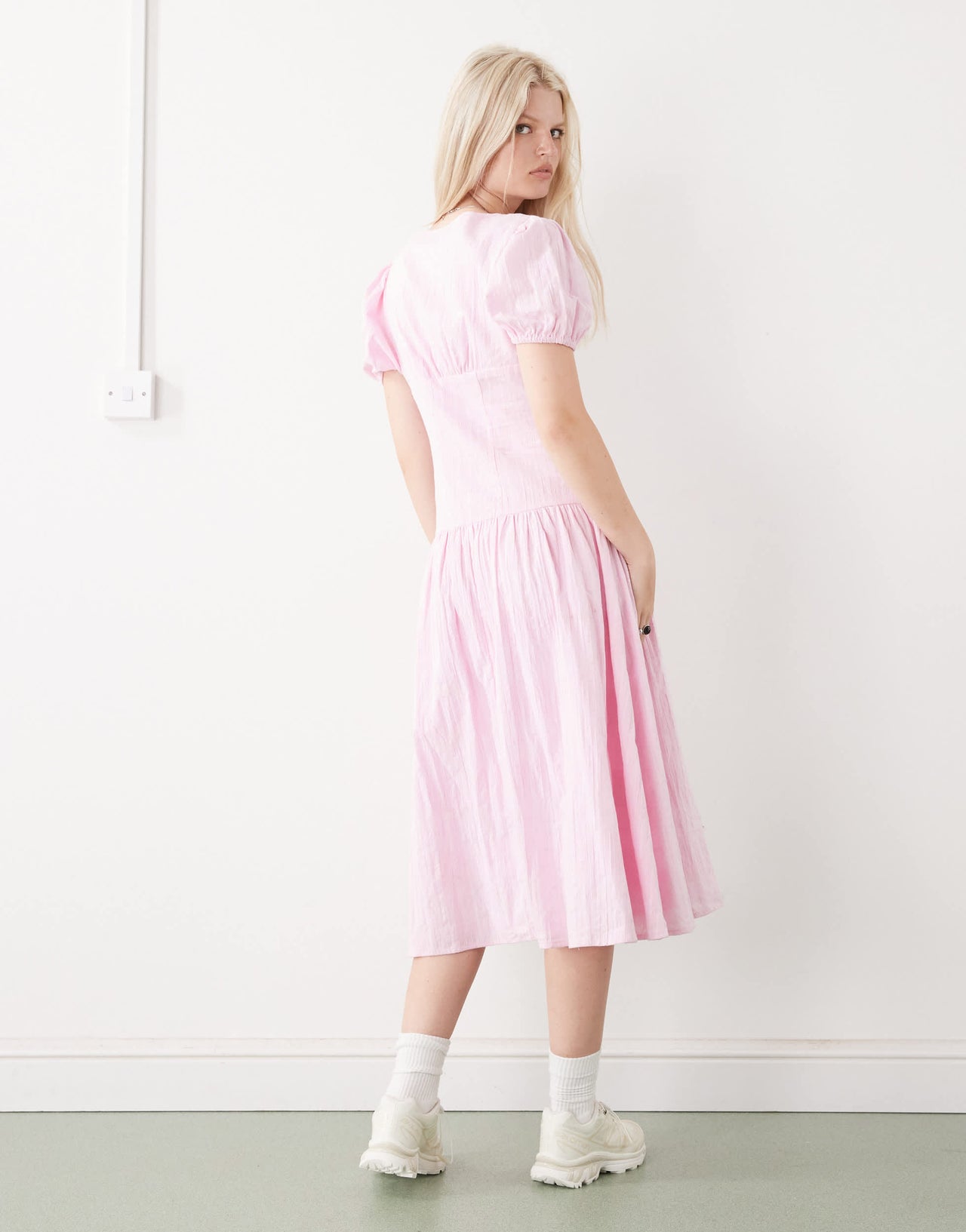 COLLUSION drop waist puff sleeve maxi dress in pink