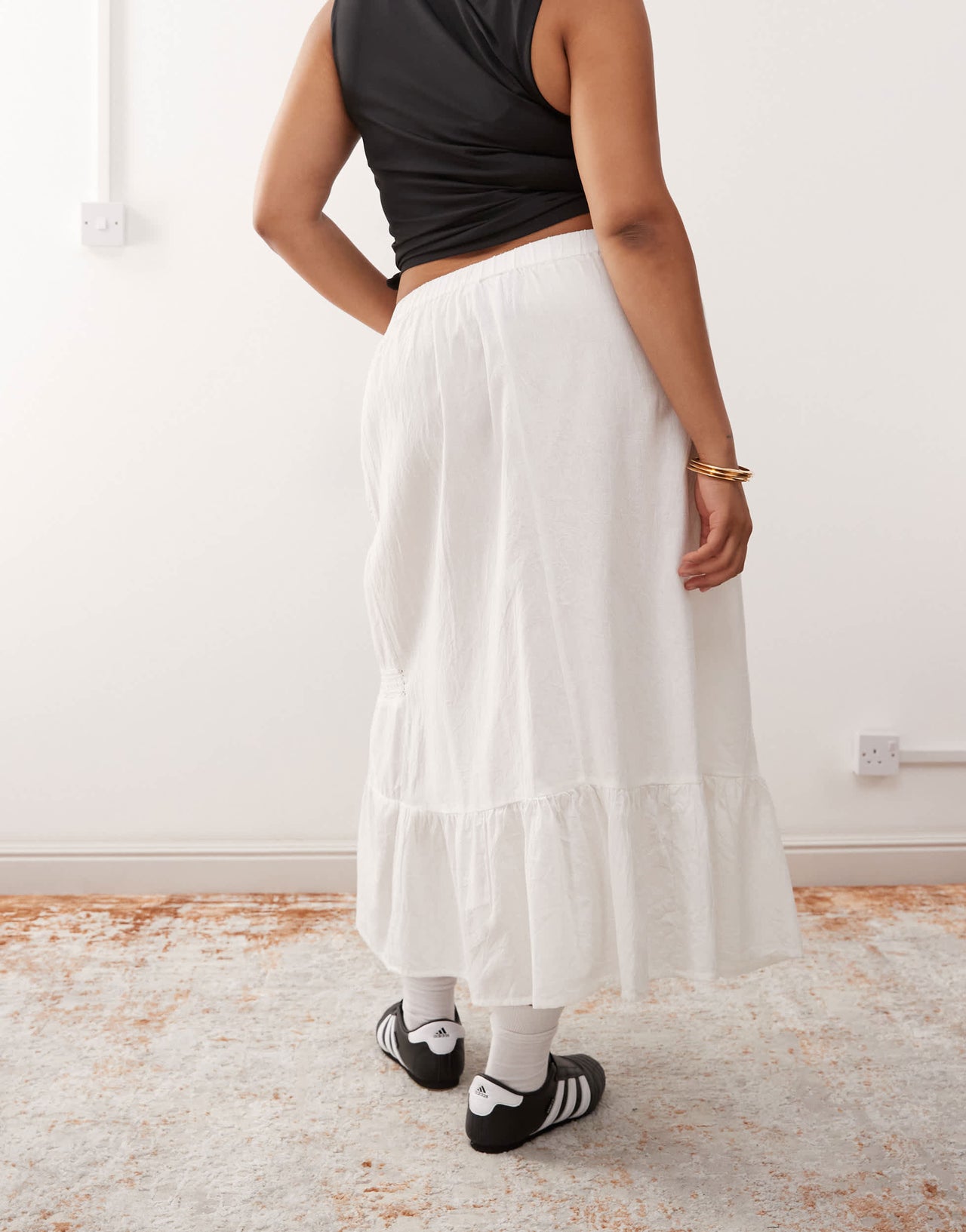 COLLUSION Plus broidery maxi beach skirt in white