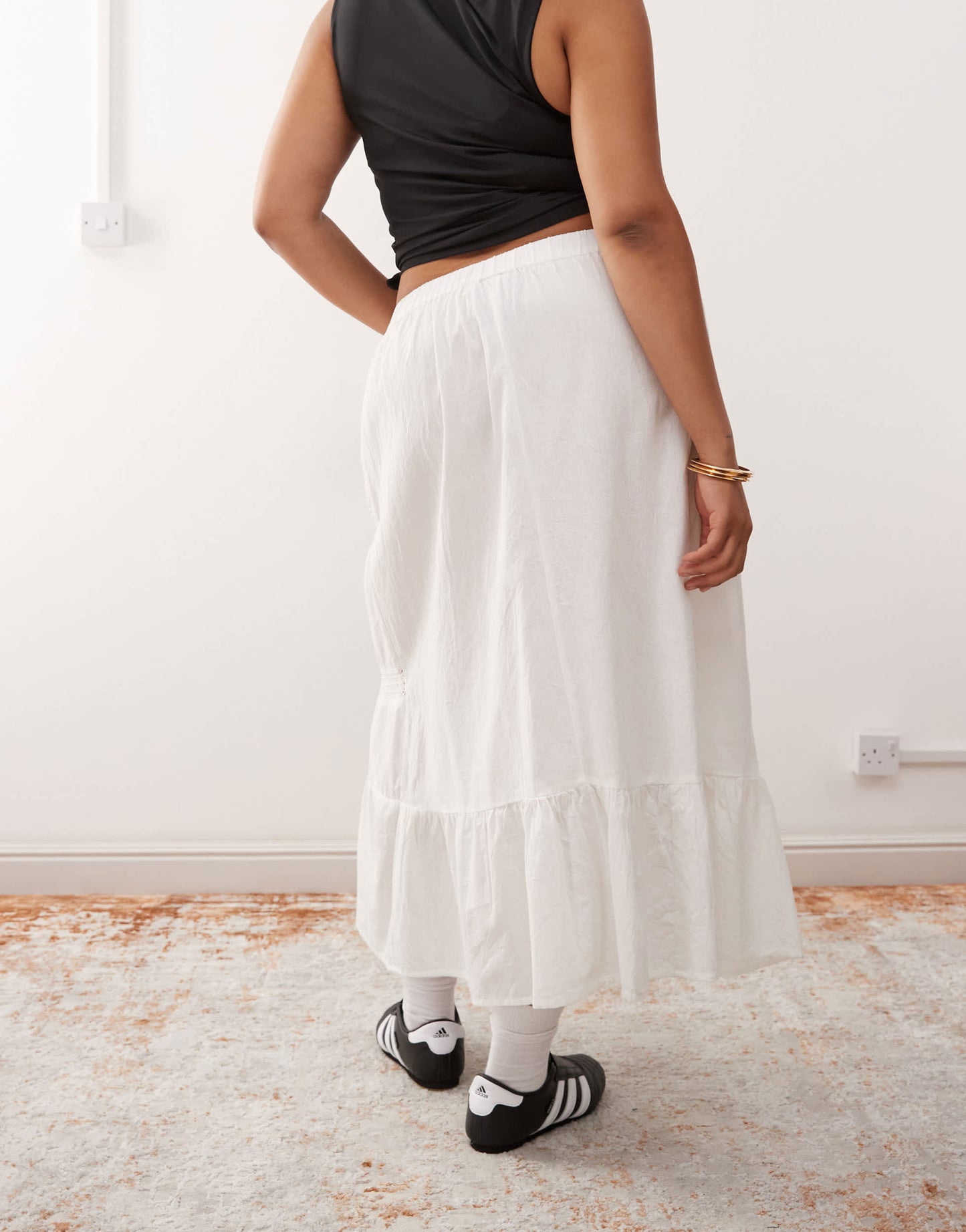 COLLUSION Plus broidery maxi beach skirt in white