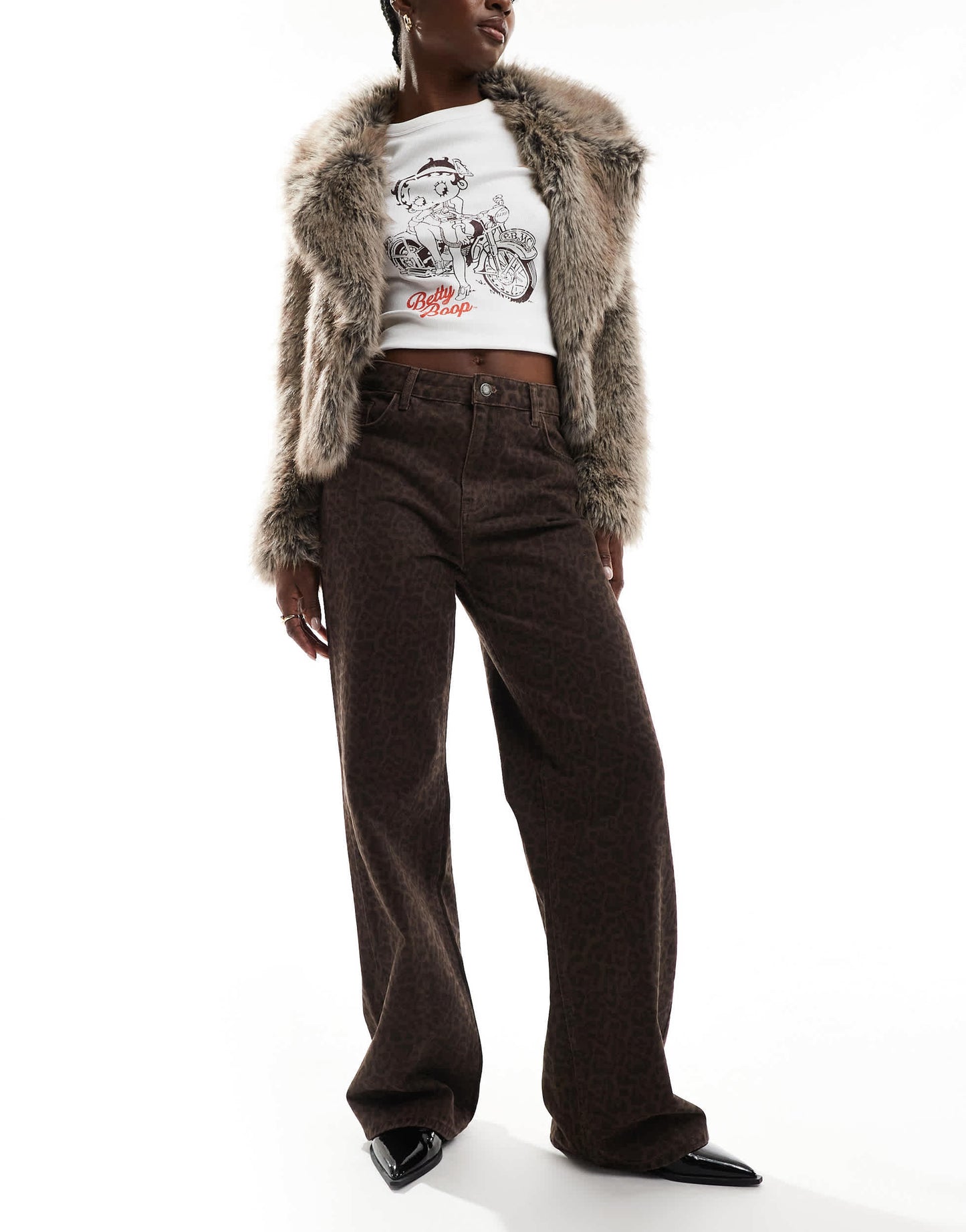 Stradivarius straight leg jean in dark wash leopard