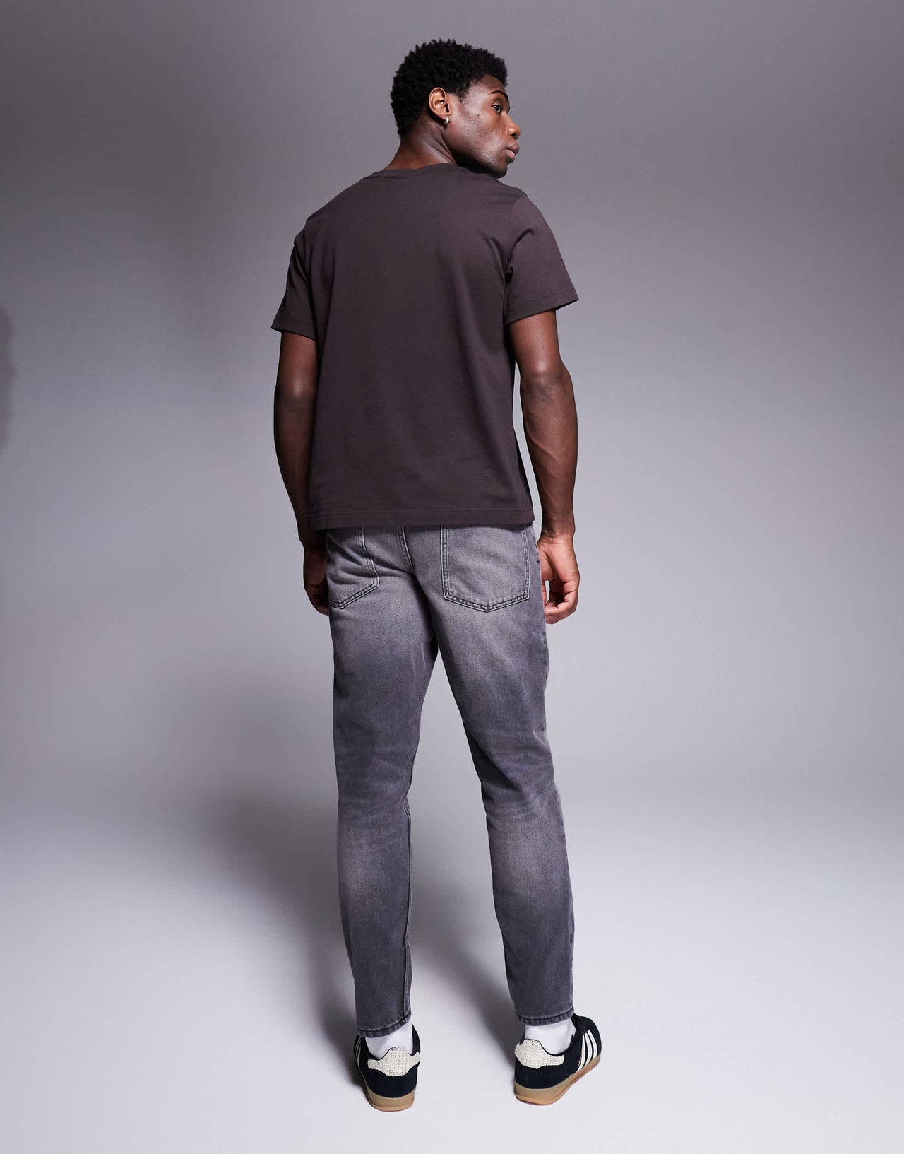 ASOS DESIGN tapered jeans in washed grey