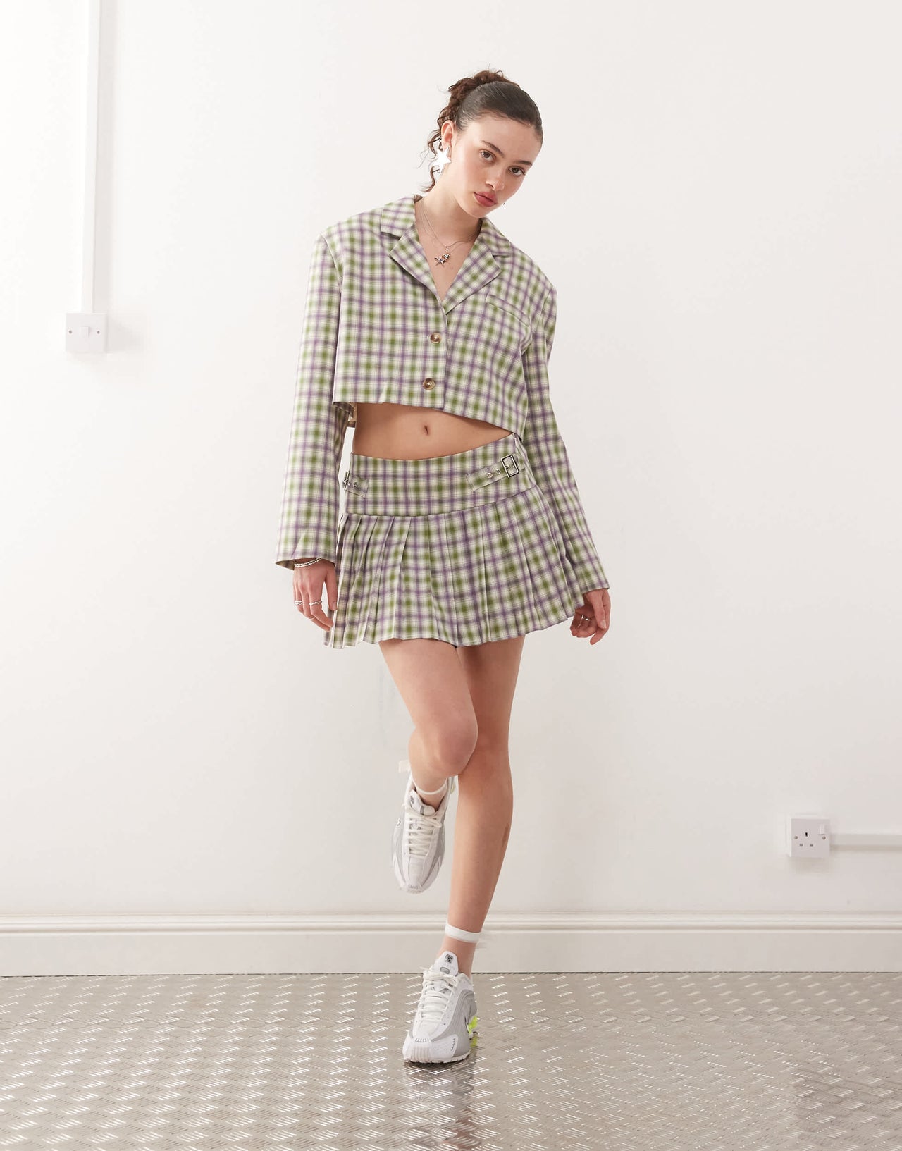 COLLUSION tailored 90s crop blazer co-ord in check