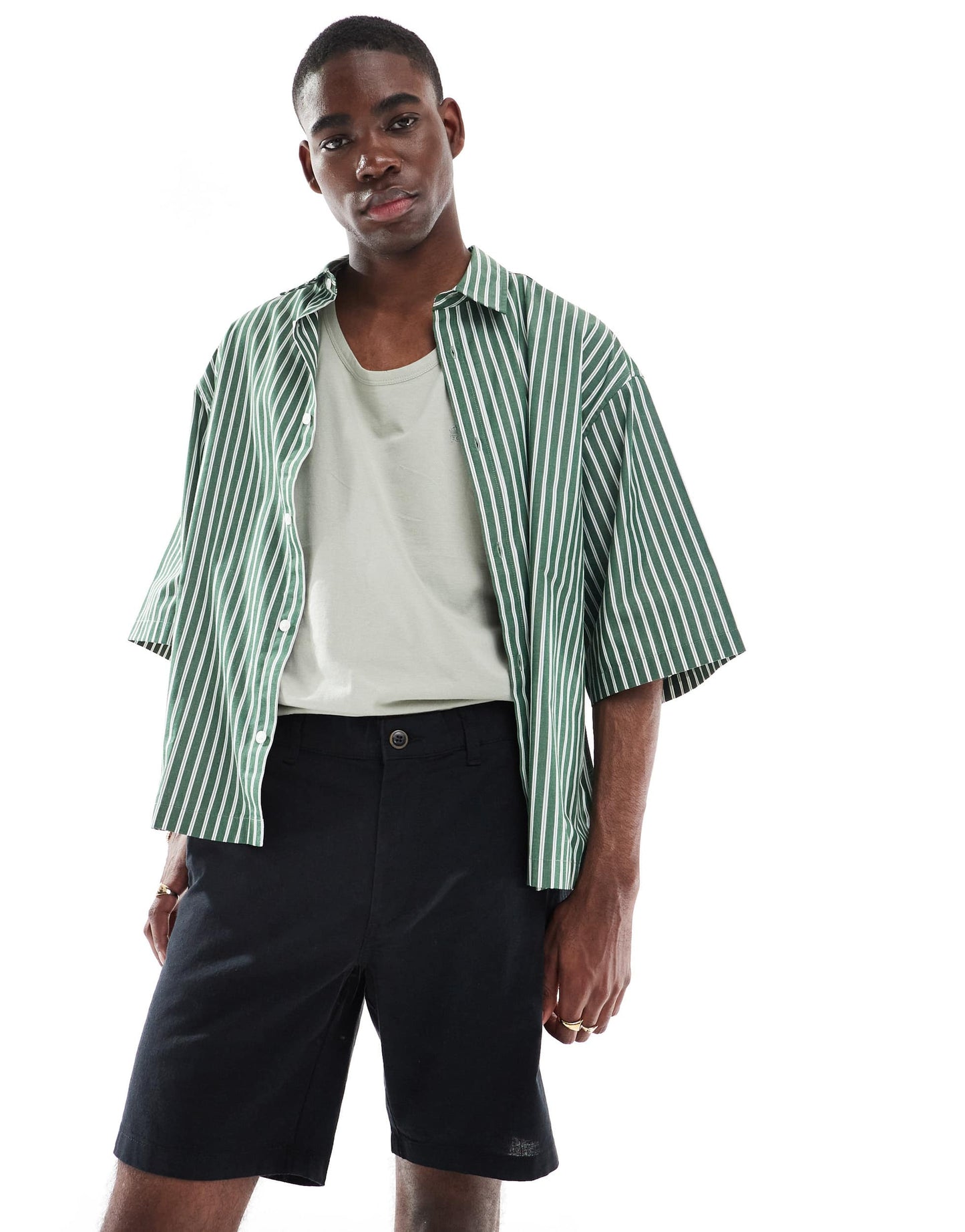 JJ Rebel linen short in black