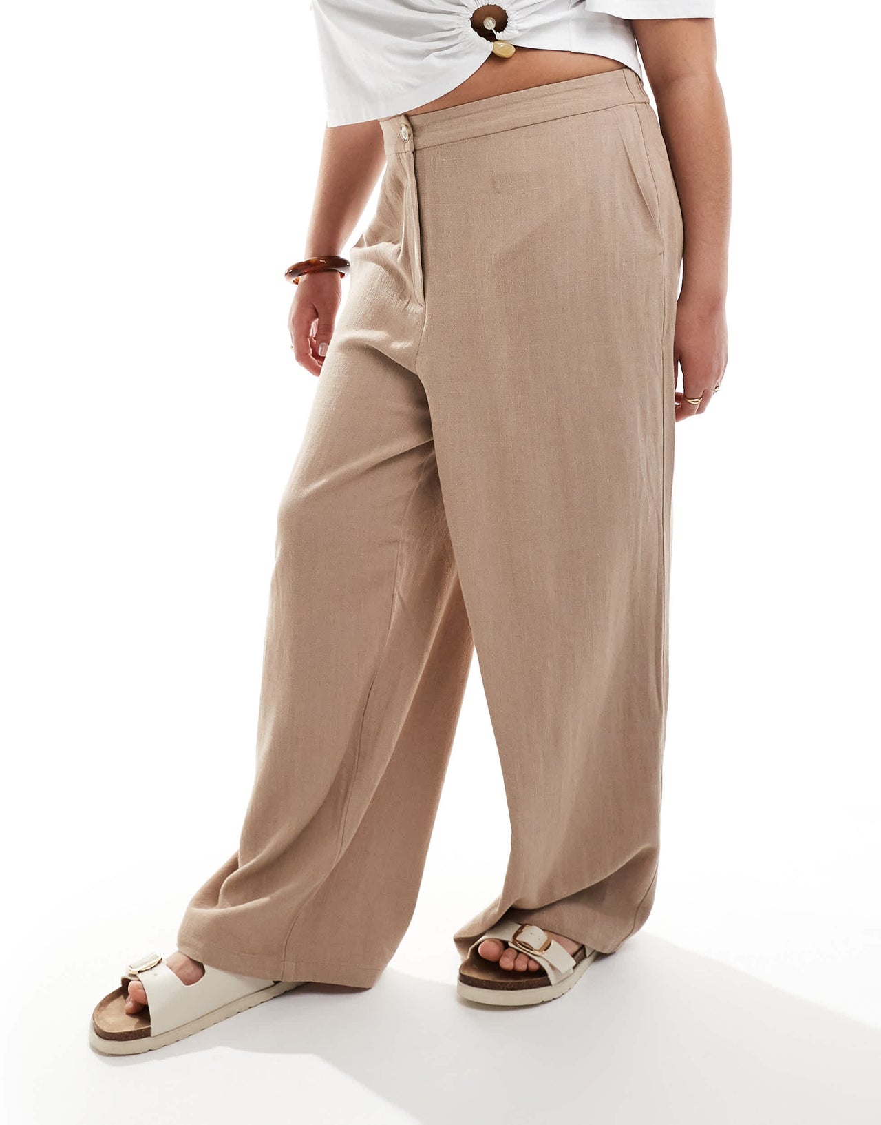 ASOS DESIGN Curve relaxed straight leg trousers with linen in mocha