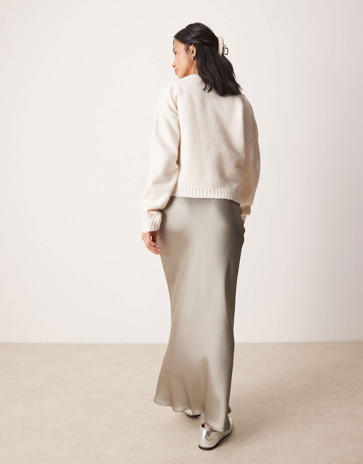 New Look Petite satin midi bias skirt in grey