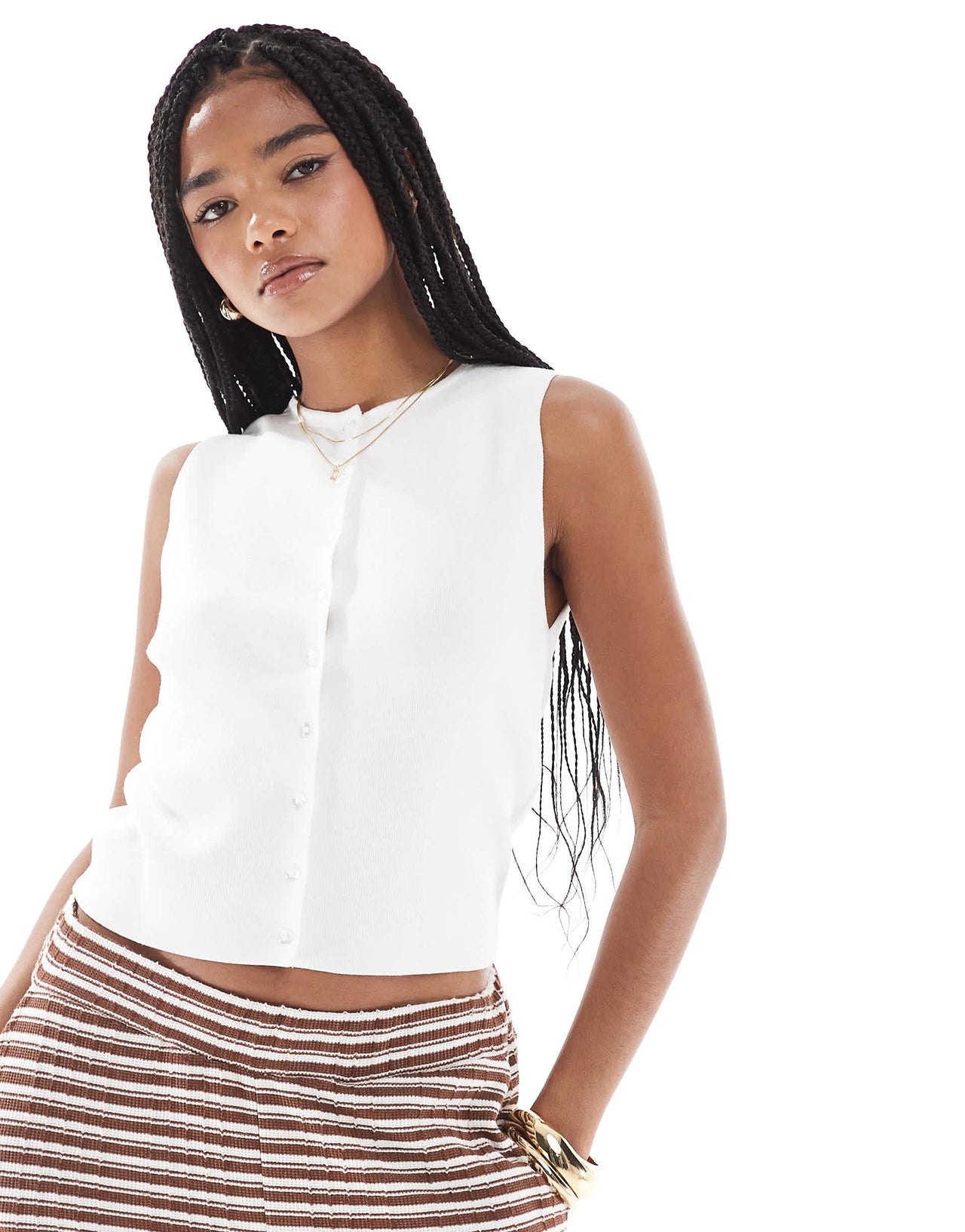 Pimkie fine knit sleeveless button through top in white