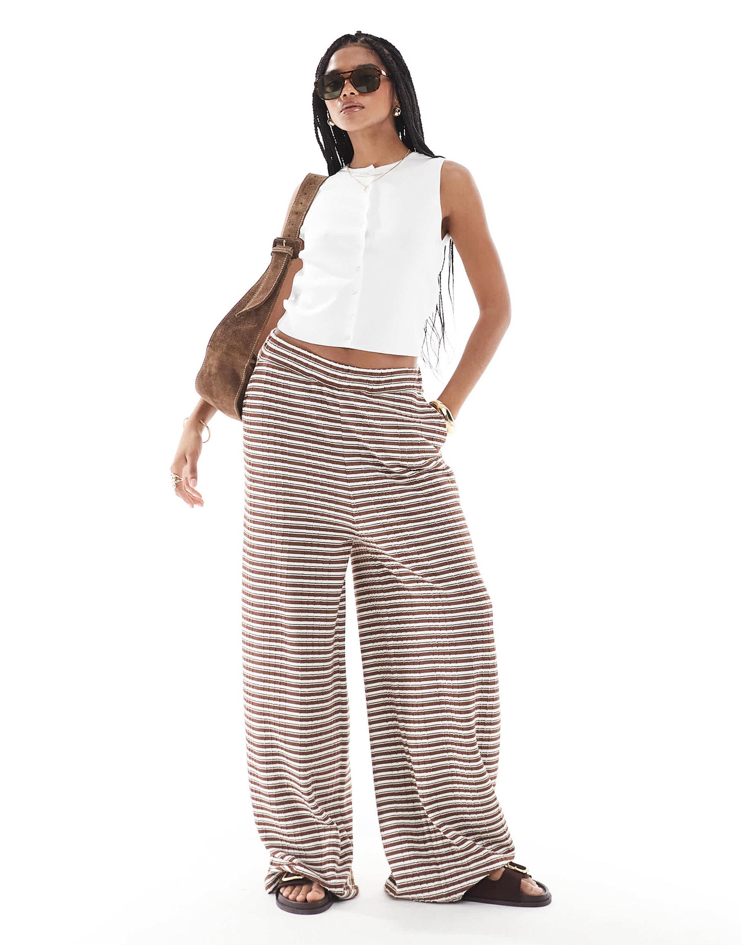 Pimkie fine knit sleeveless button through top in white