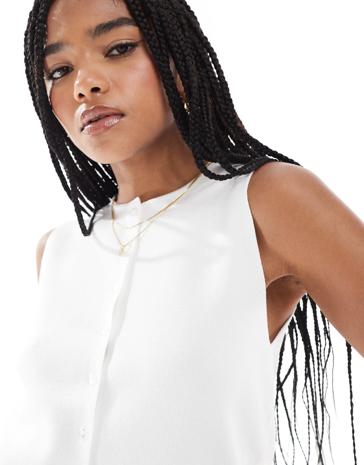 Pimkie fine knit sleeveless button through top in white