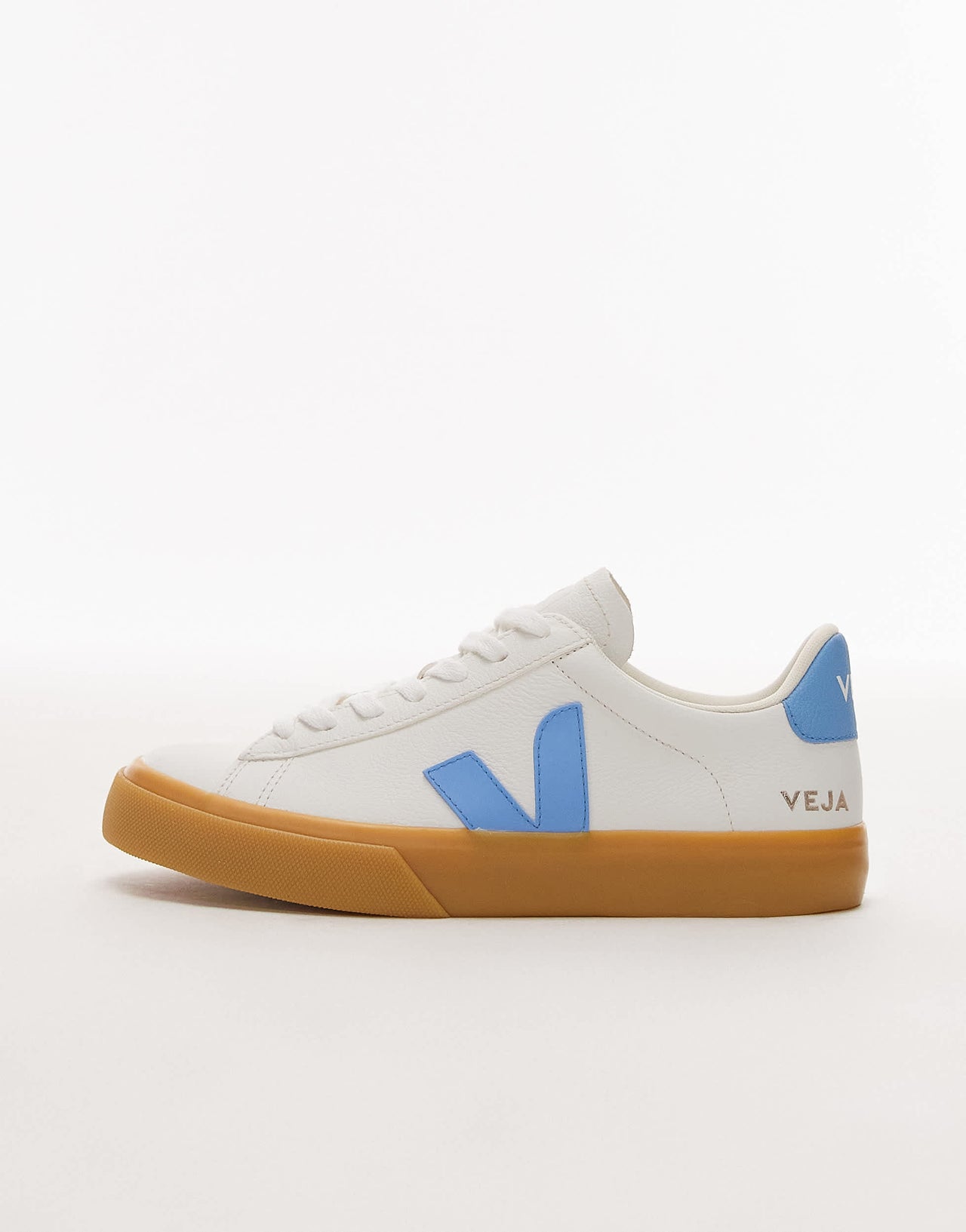VEJA Campo trainer in extra white aqua