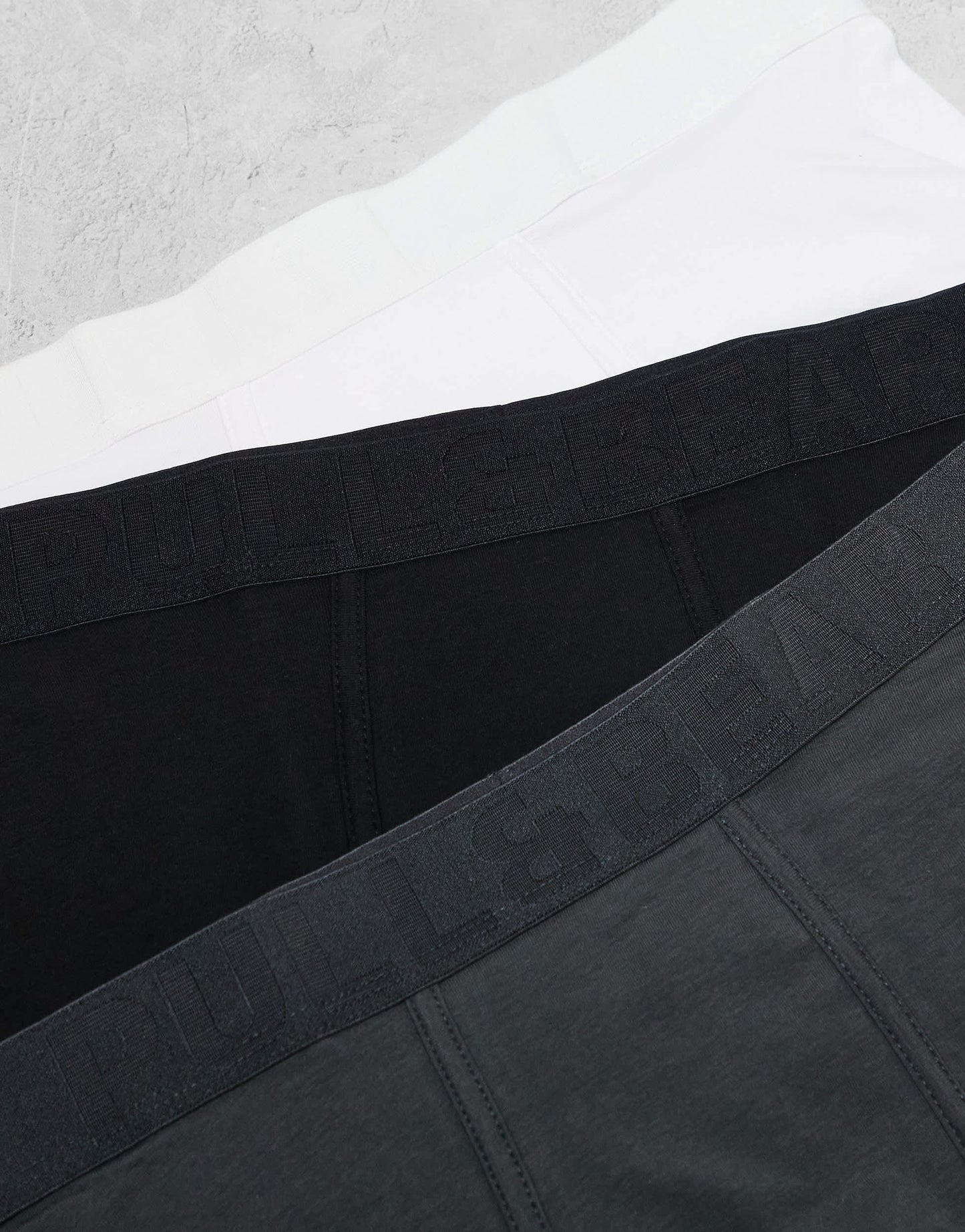 Pull&Bear 3 pack boxers contrast waistband in white, grey and black