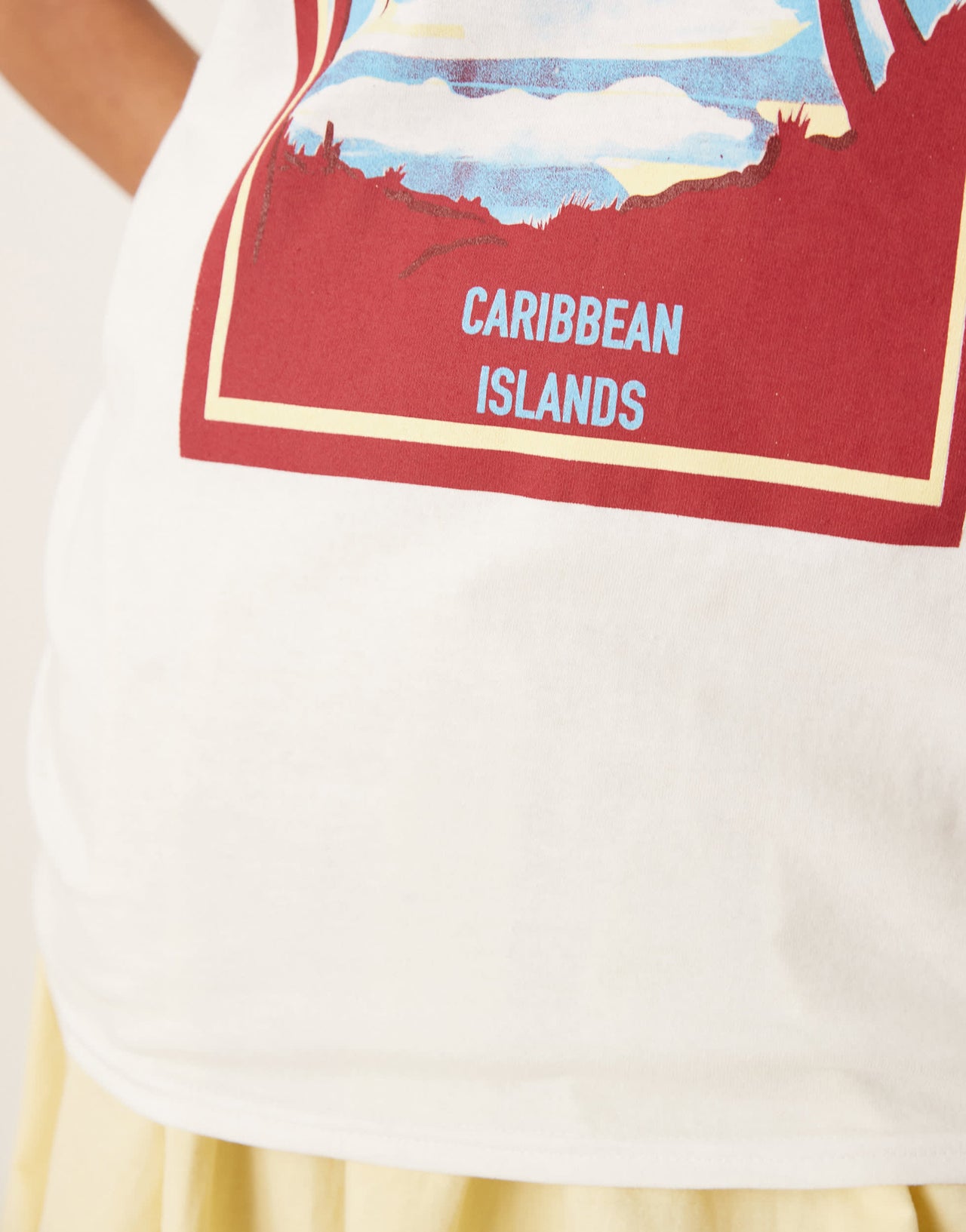 Isabelle Pennington-Edmead postcard T-shirt in white