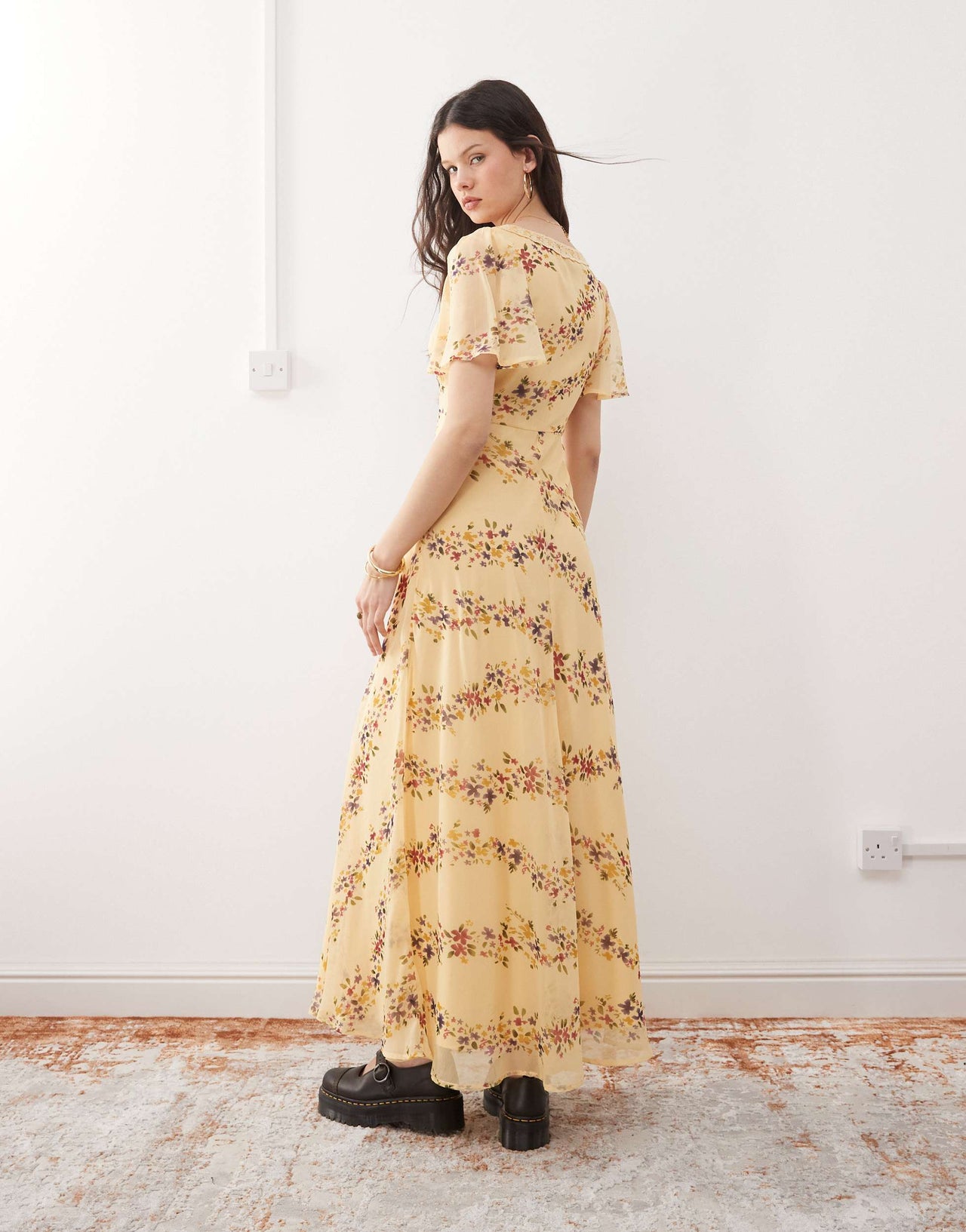 Reclaimed Vintage maxi tea dress with lace in ditsy butter yellow floral print