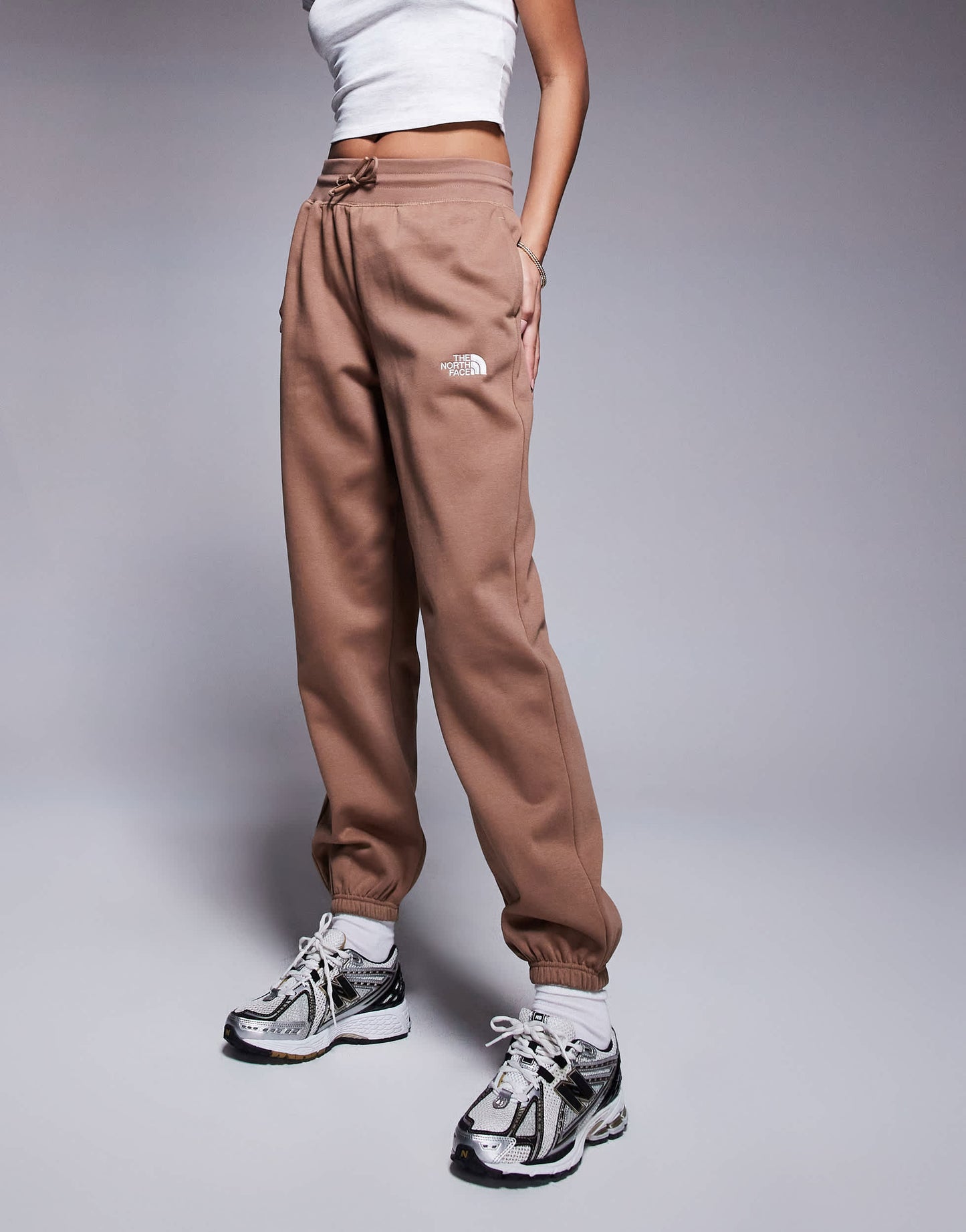 The North Face Essential logo relaxed cuff jogger in brown