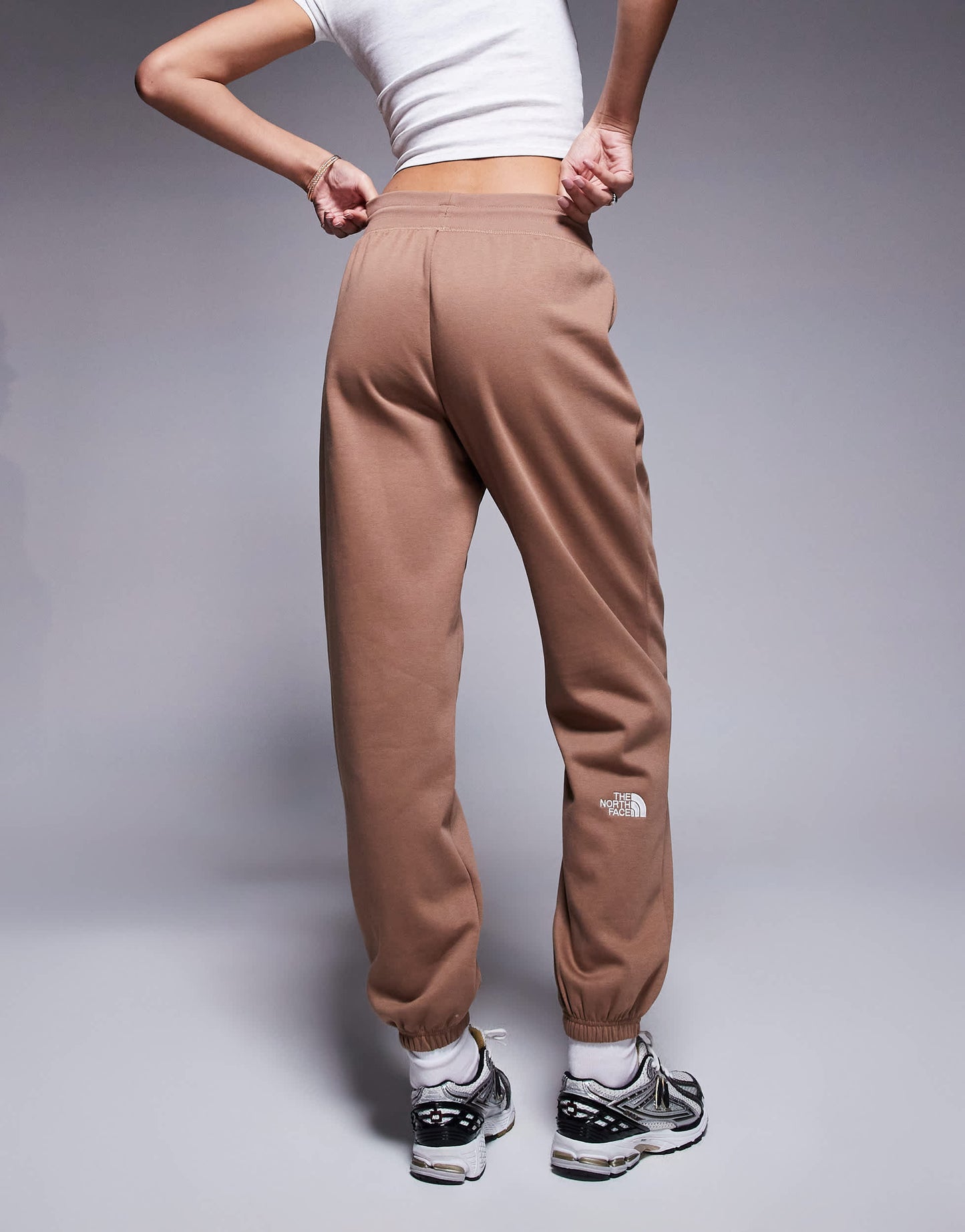 The North Face Essential logo relaxed cuff jogger in brown