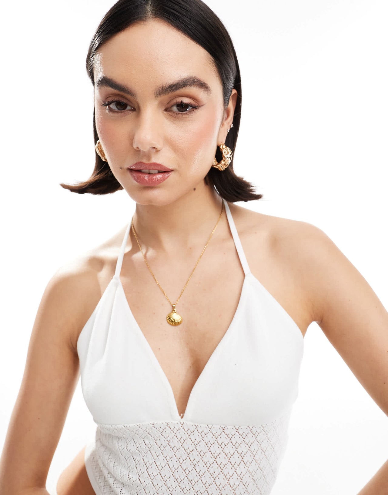 4th & Reckless knitted halterneck tie back beach cami top co-ord in white
