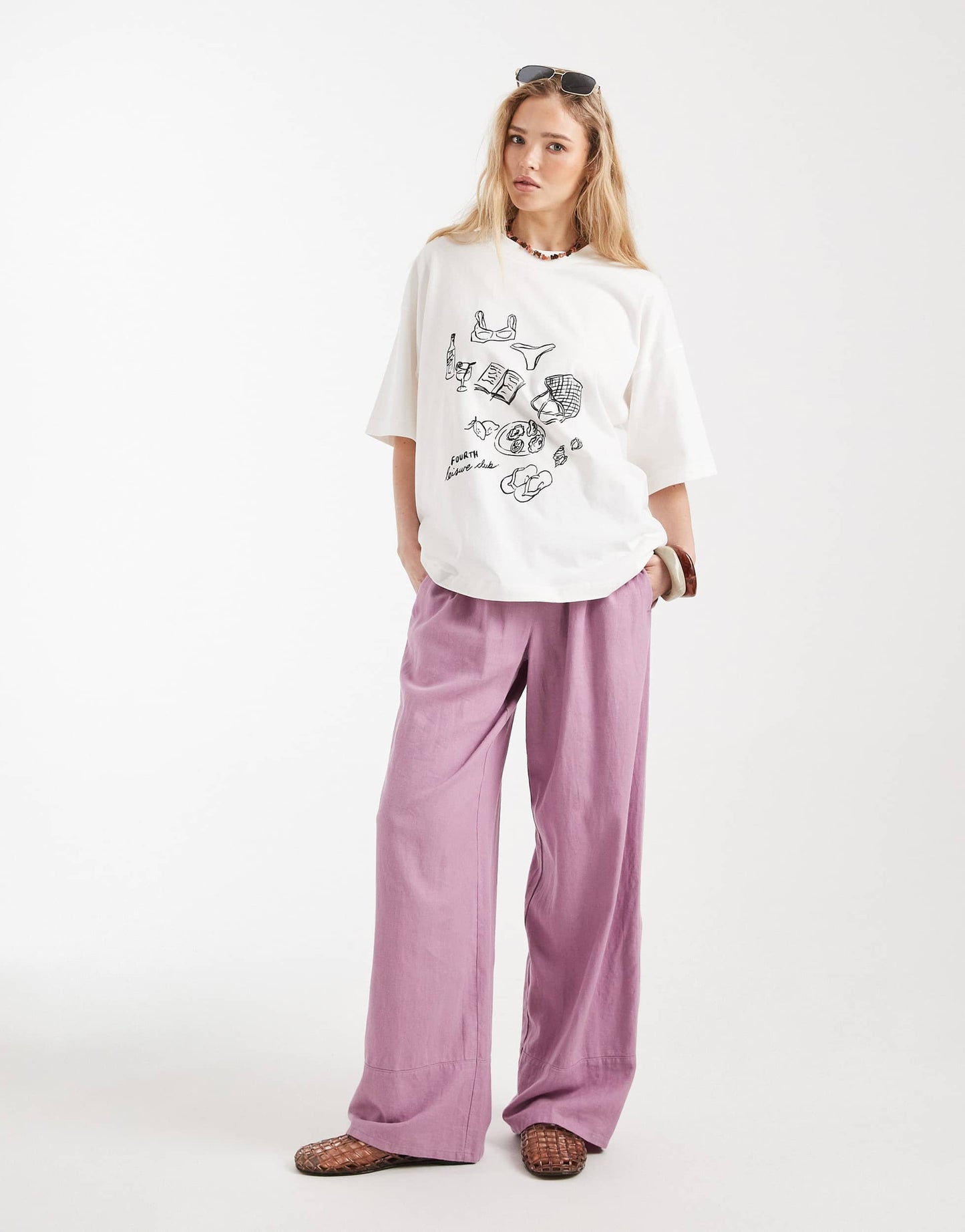 4th & Reckless leisure club graphic print t-shirt in white