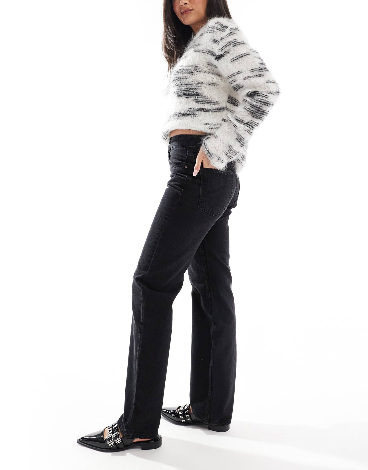 Pull&Bear mid waist straight leg jeans in black