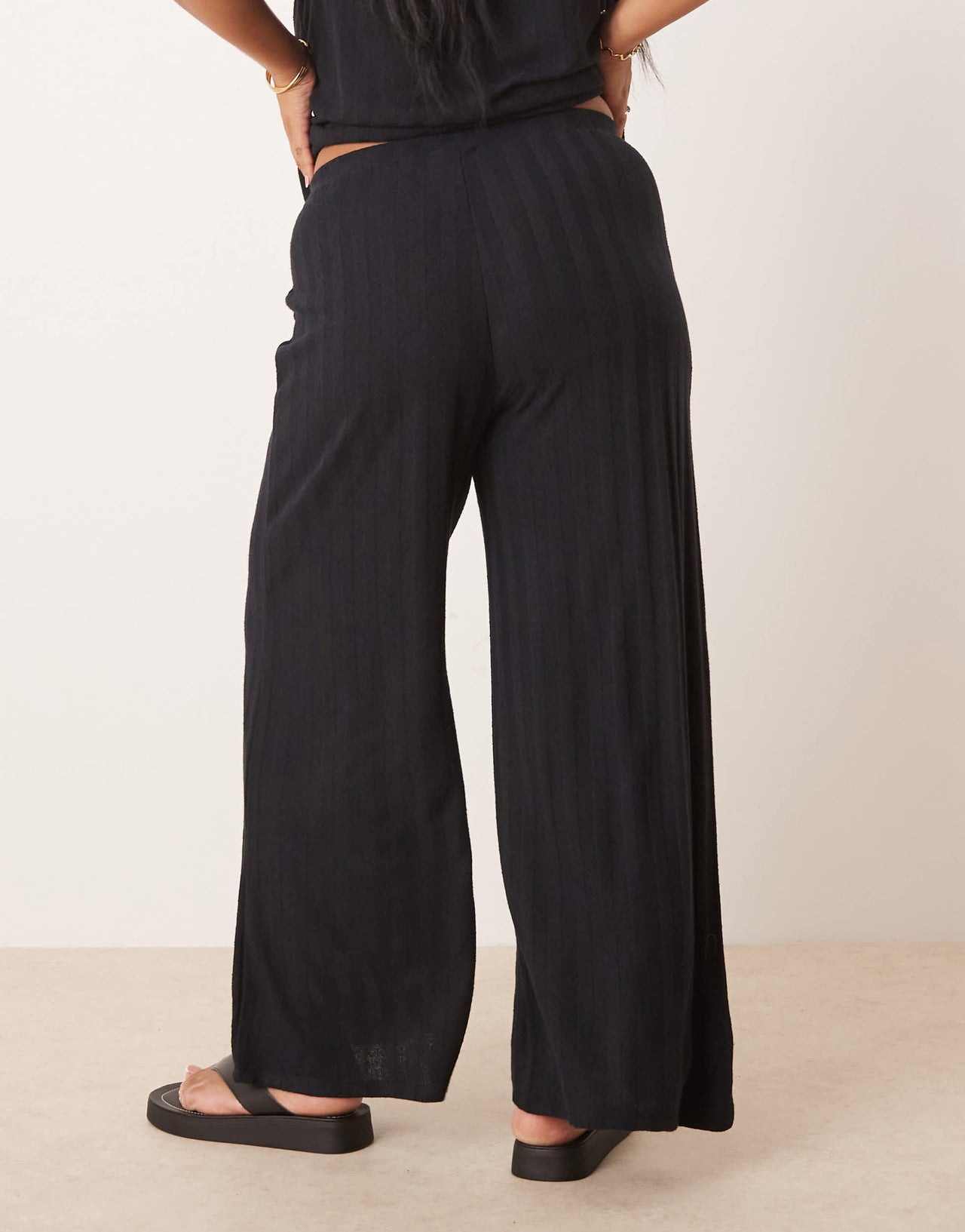 Vila Curve lightweight knitted wide leg trouser co-ord in black