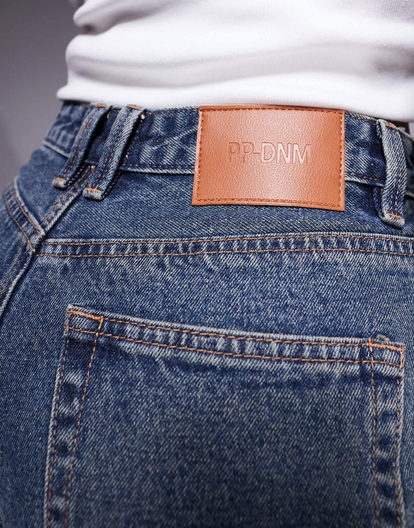 Princess Polly mid rise denim shorts in washed blue