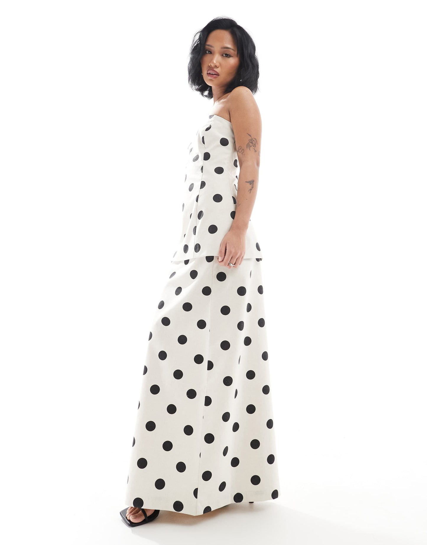 4th & Reckless Petite exclusive linen blend maxi skirt co-ord in cream polka dot