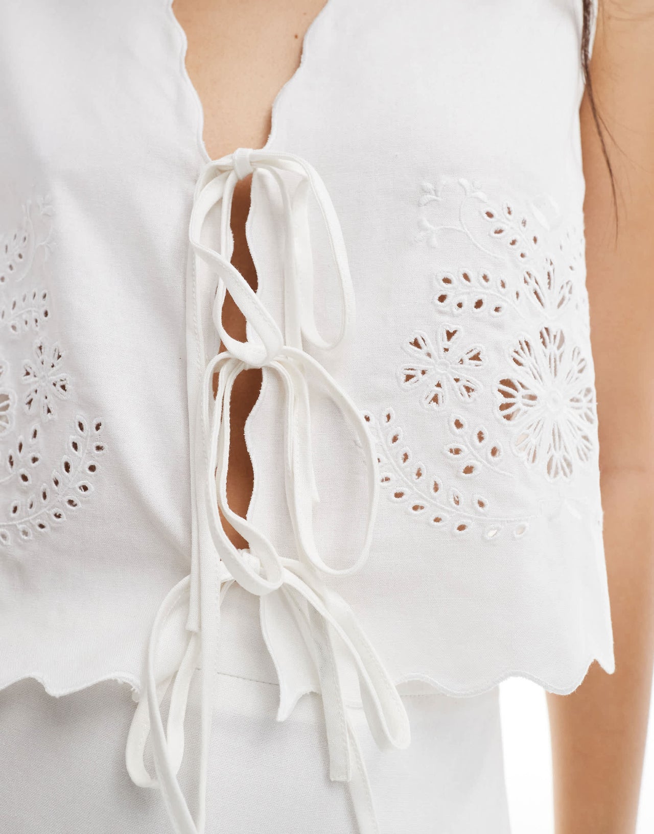 4th & Reckless linen blend cropped scallop edge tie front embroidered waistcoat co-ord in white