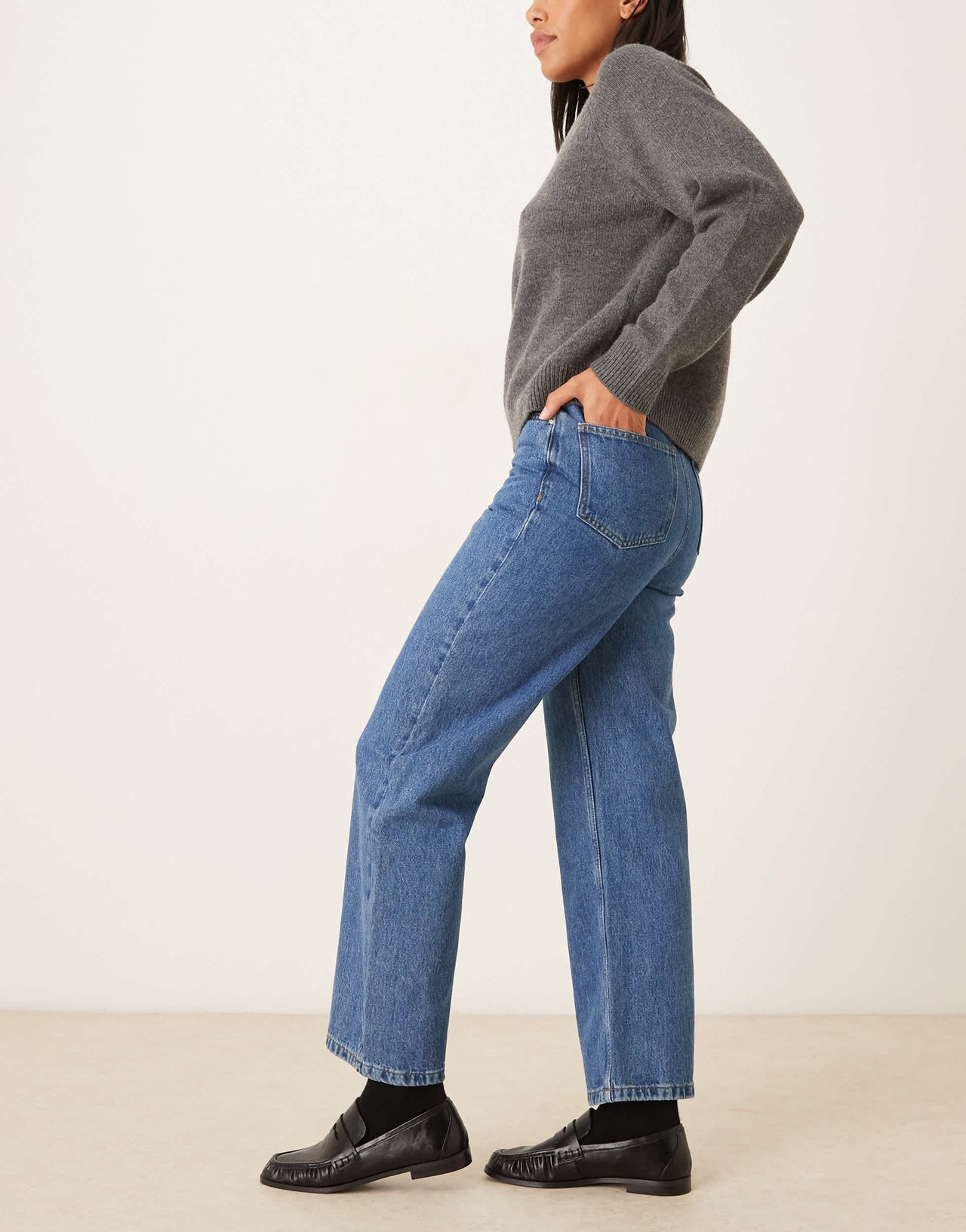 ASOS DESIGN cropped straight leg jean in blue