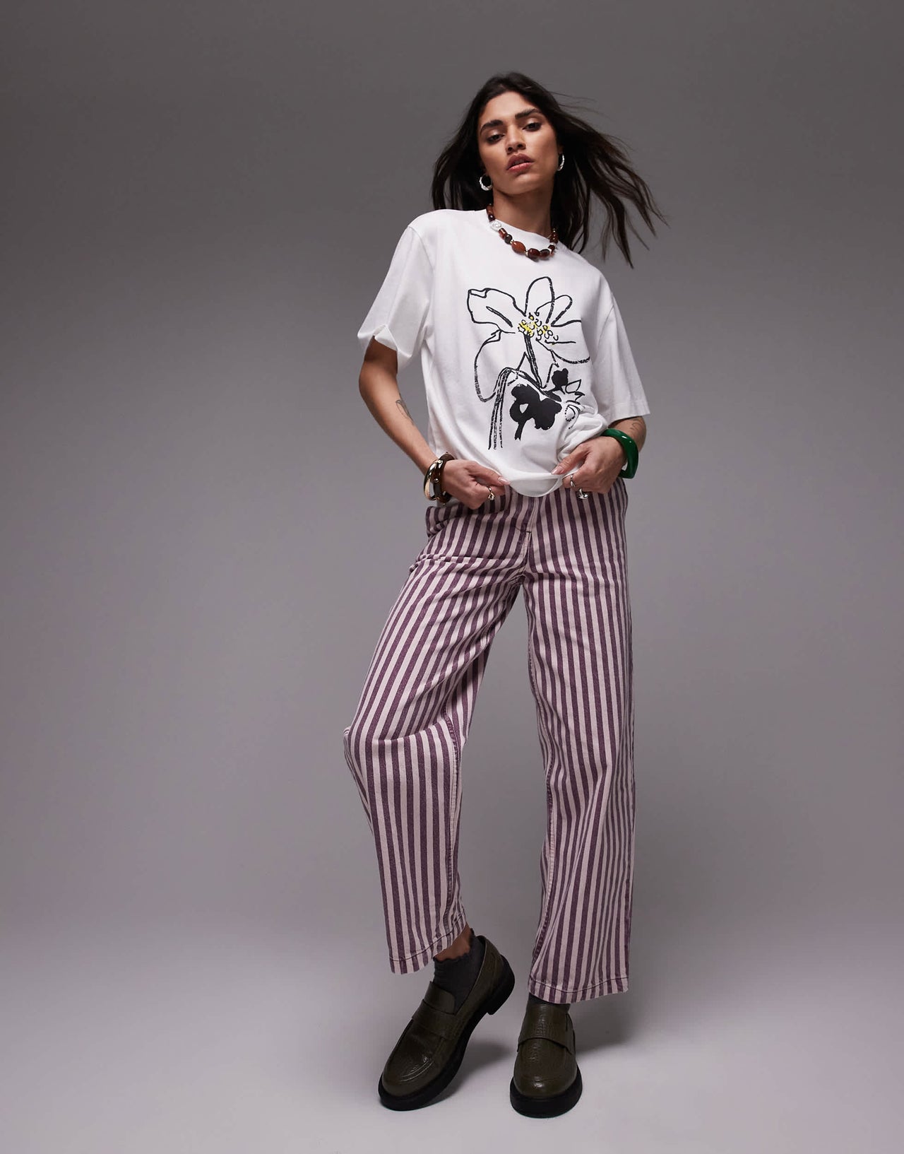 Topshop graphic floral premium basic tee in white