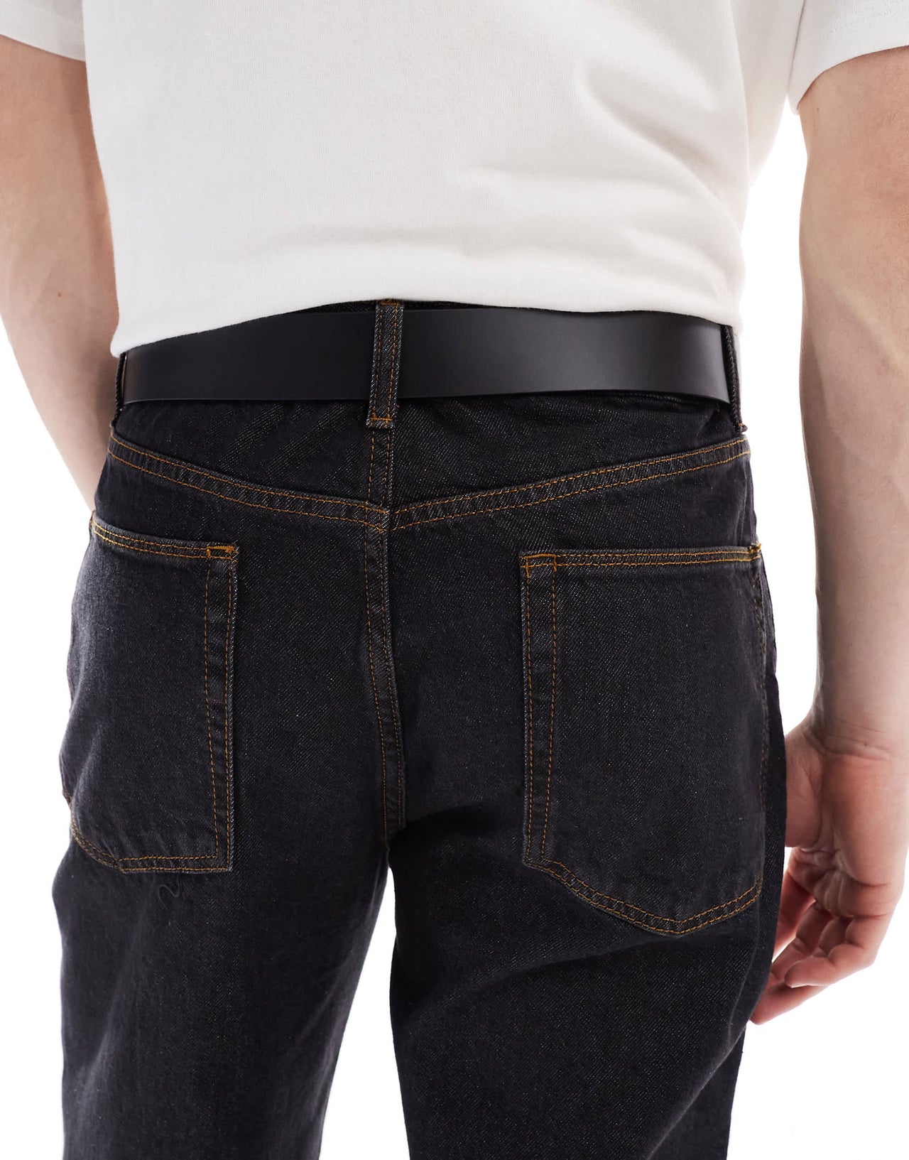 BOSS Jemio logo buckle leather belt in black
