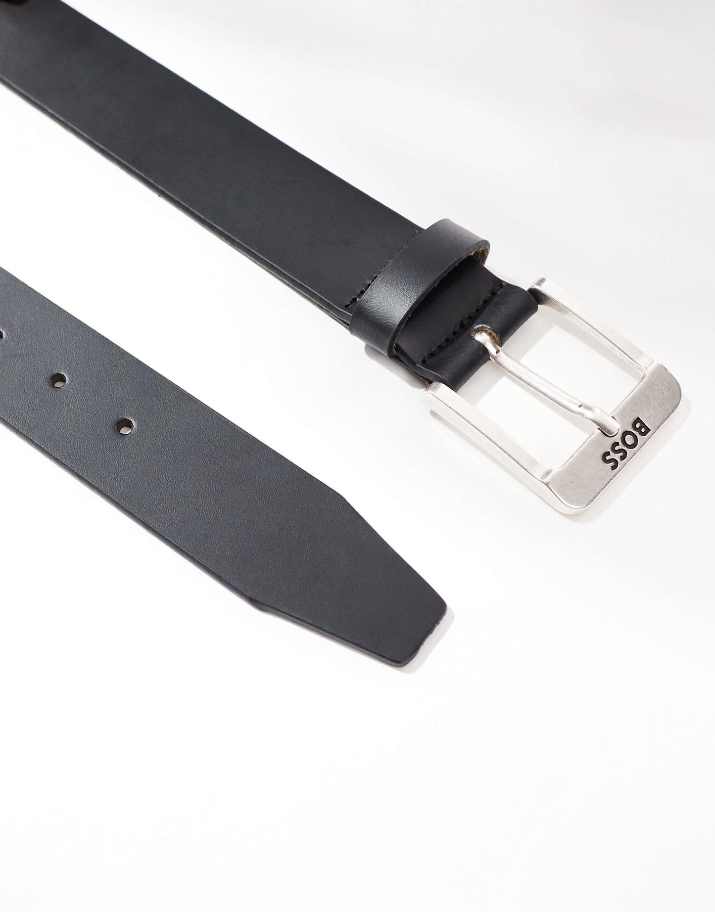 BOSS Jemio logo buckle leather belt in black