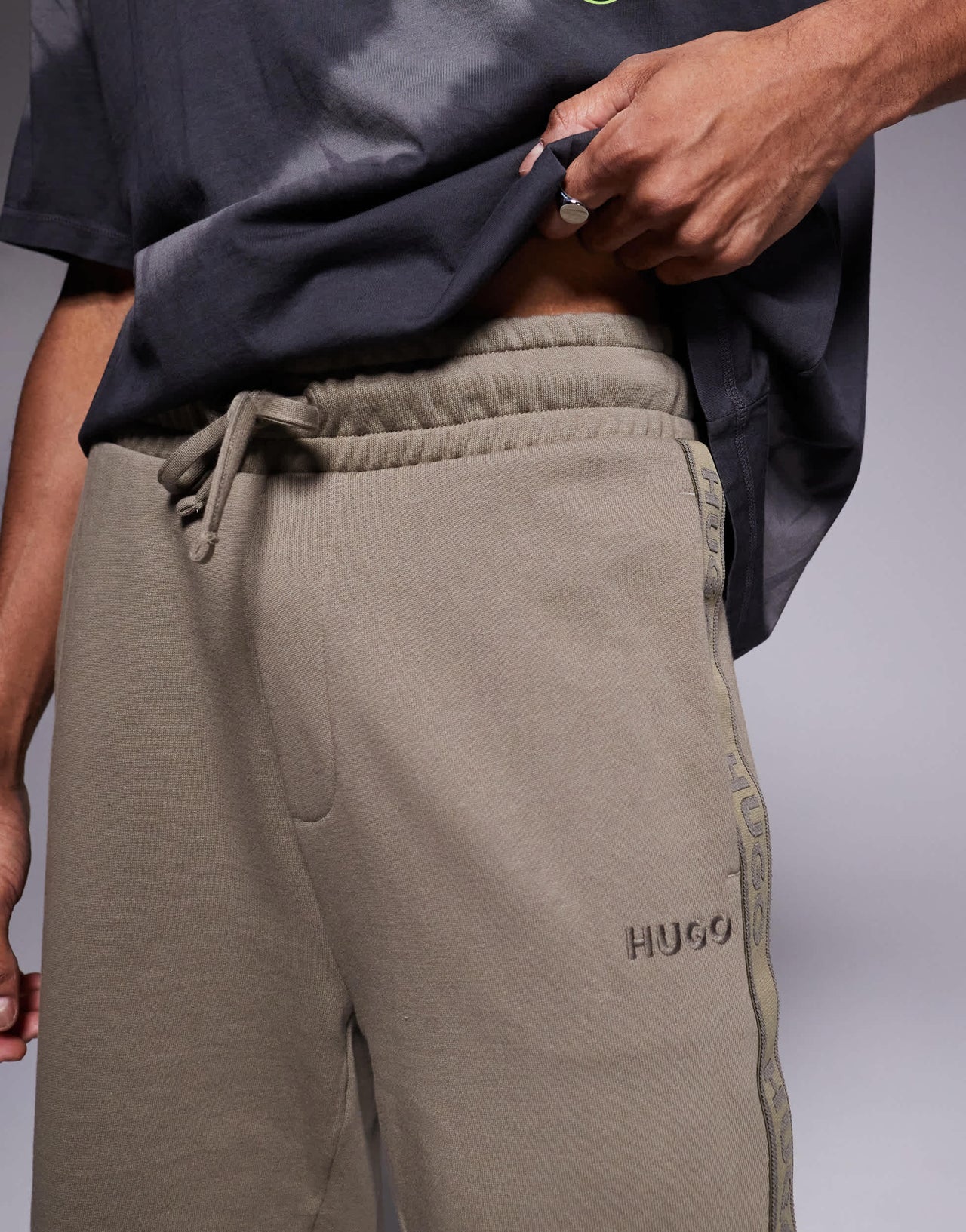 HUGO RED Liam taped logo lounge shorts in light brown